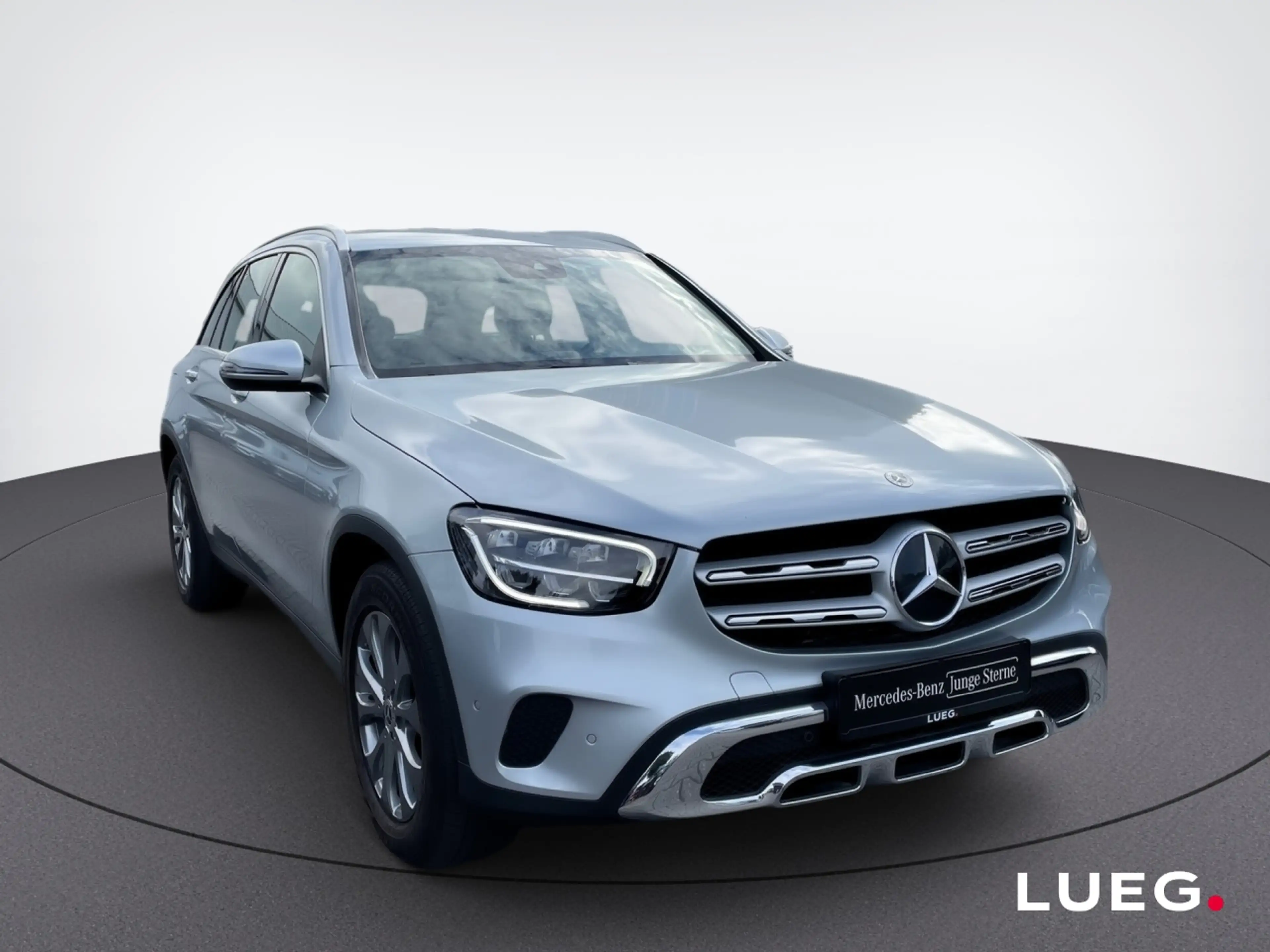 Mercedes-Benz GLC 400 d 4M AHK+AIRMATIC+LED+DISTRONIC — photo 7
