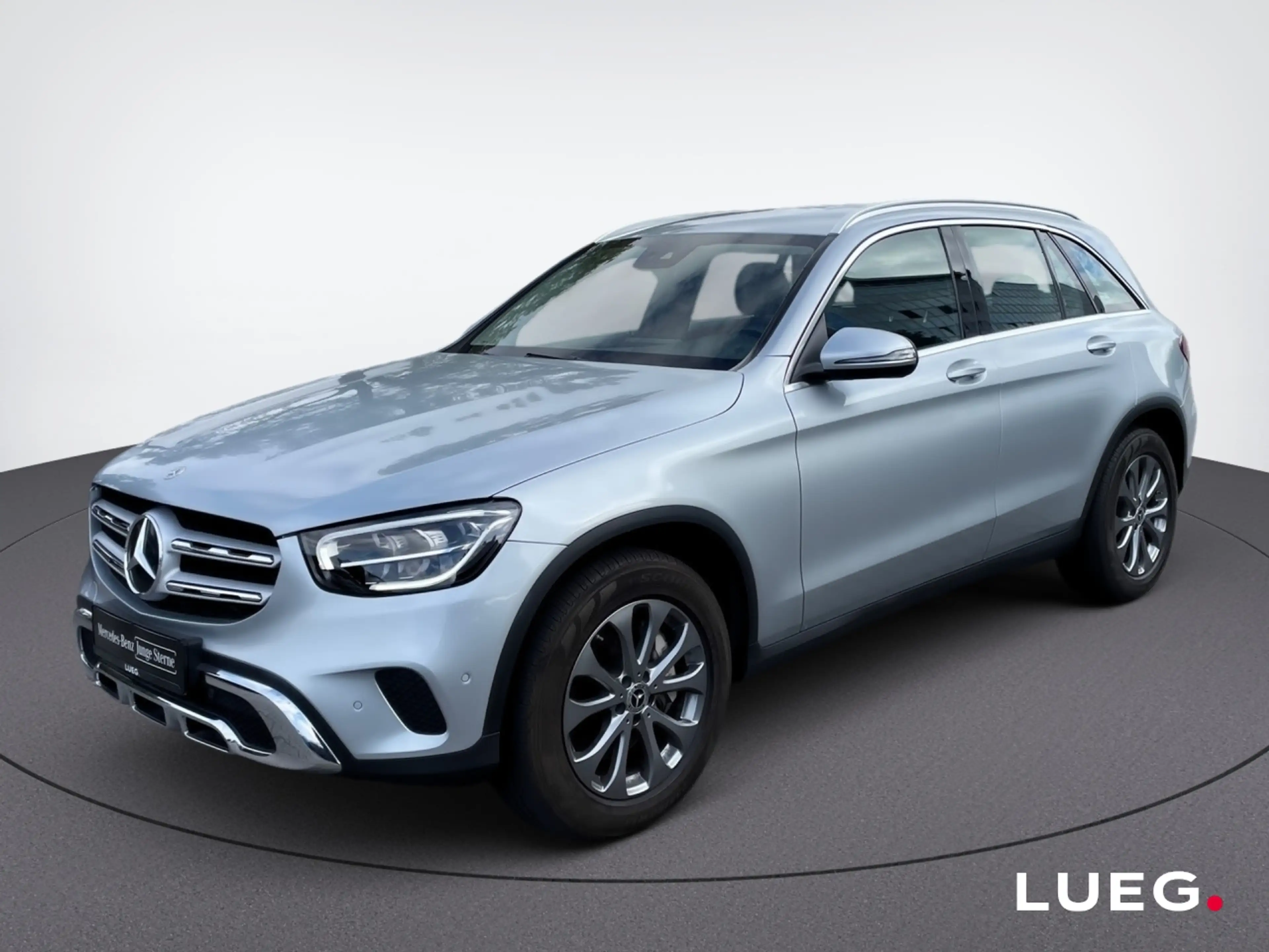 Mercedes-Benz GLC 400 d 4M AHK+AIRMATIC+LED+DISTRONIC — photo 3