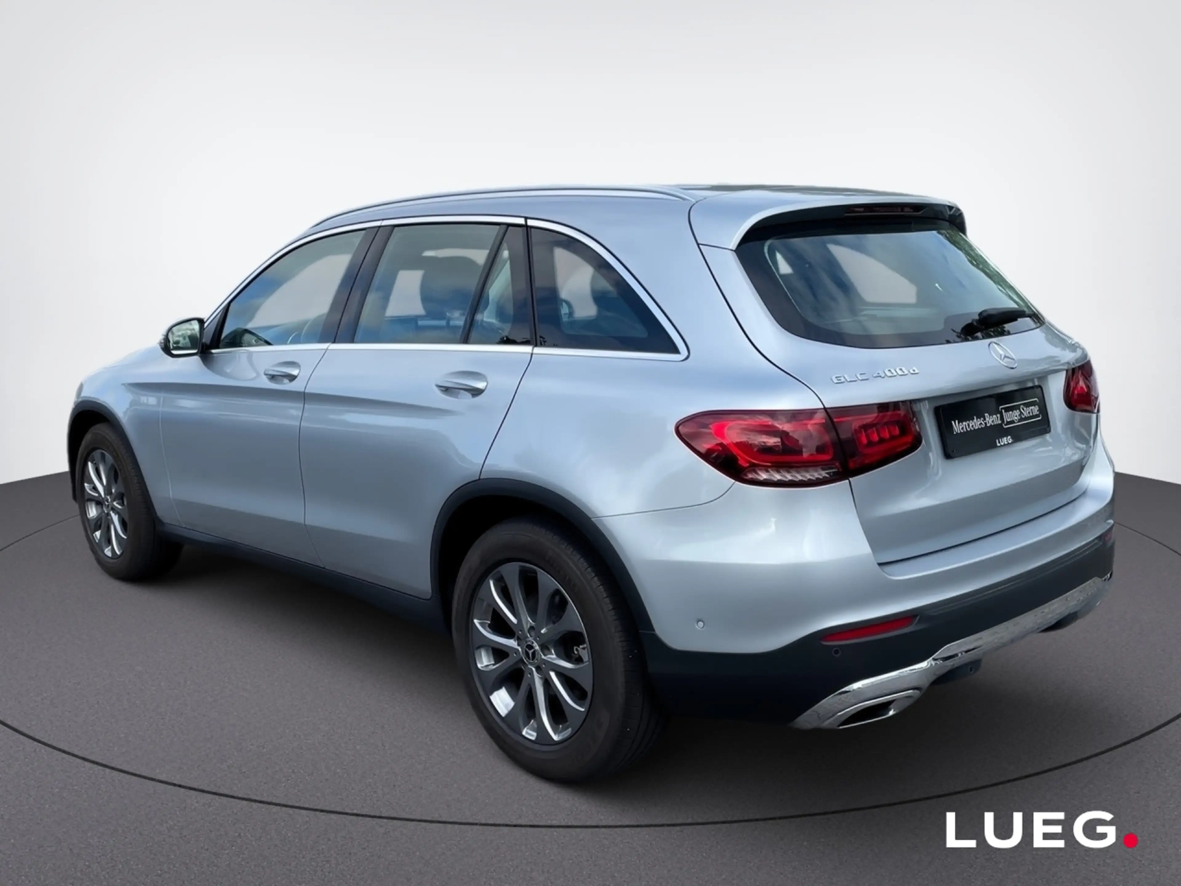 Mercedes-Benz GLC 400 d 4M AHK+AIRMATIC+LED+DISTRONIC — photo 4