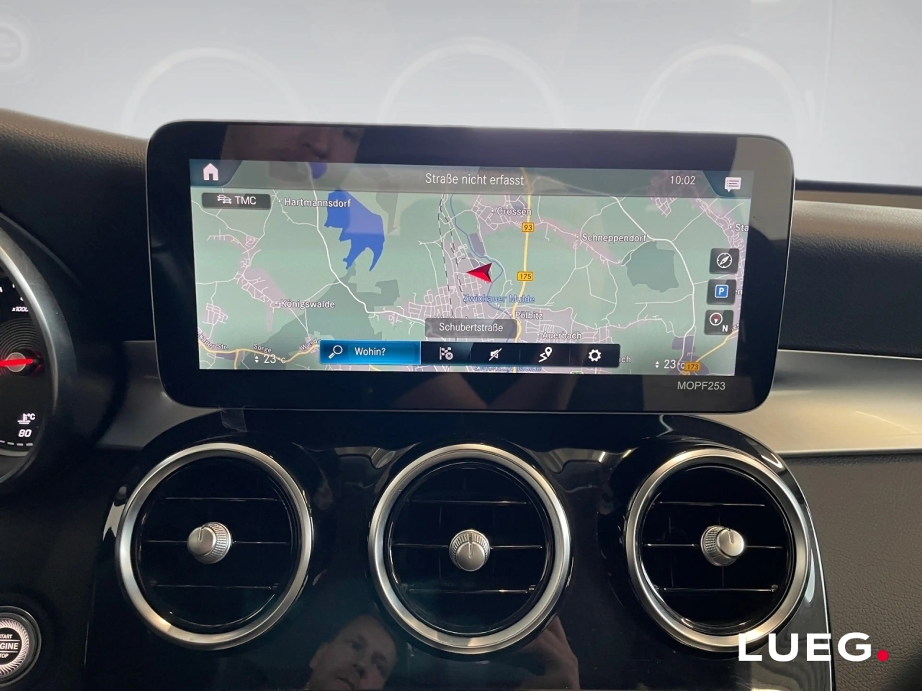 Mercedes-Benz GLC 400 d 4M AHK+AIRMATIC+LED+DISTRONIC — photo 14