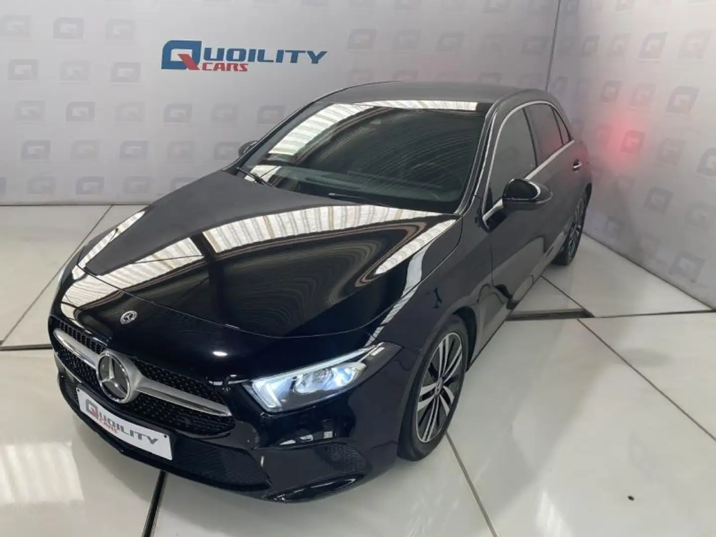 Mercedes-Benz A 160 Business Line Zwart - 1