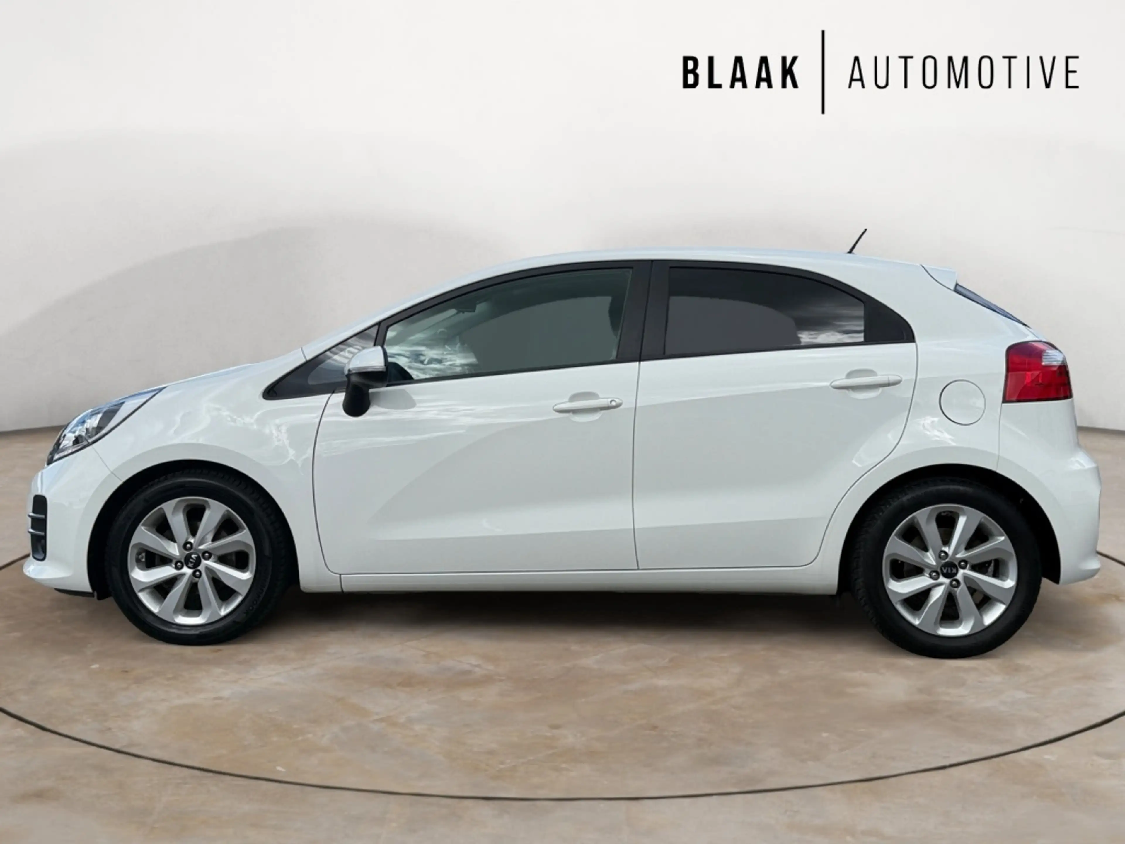 Kia Rio 1.2 CVVT ExecutiveLine — photo 3