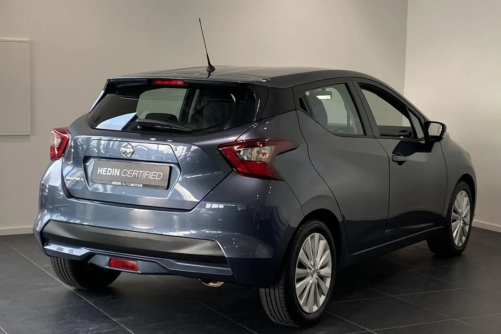 Nissan Micra 1.0 IG-T Acenta Grijs - 2
