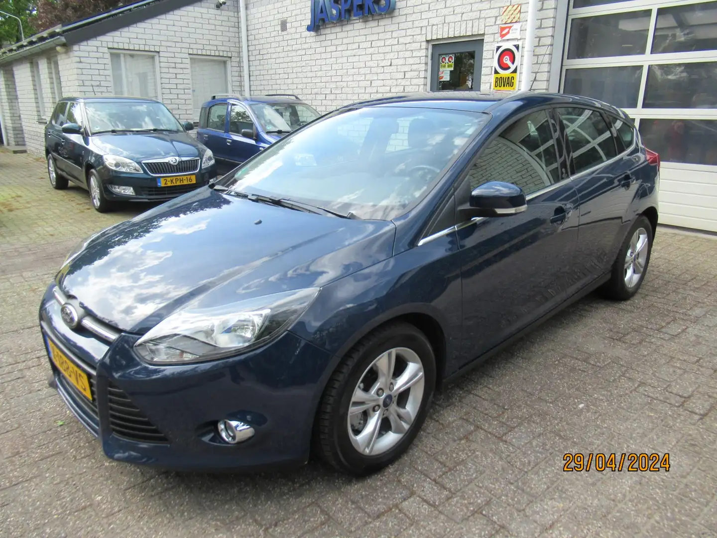 Ford Focus 1.0 EcoBoost Edition Blauw - 1