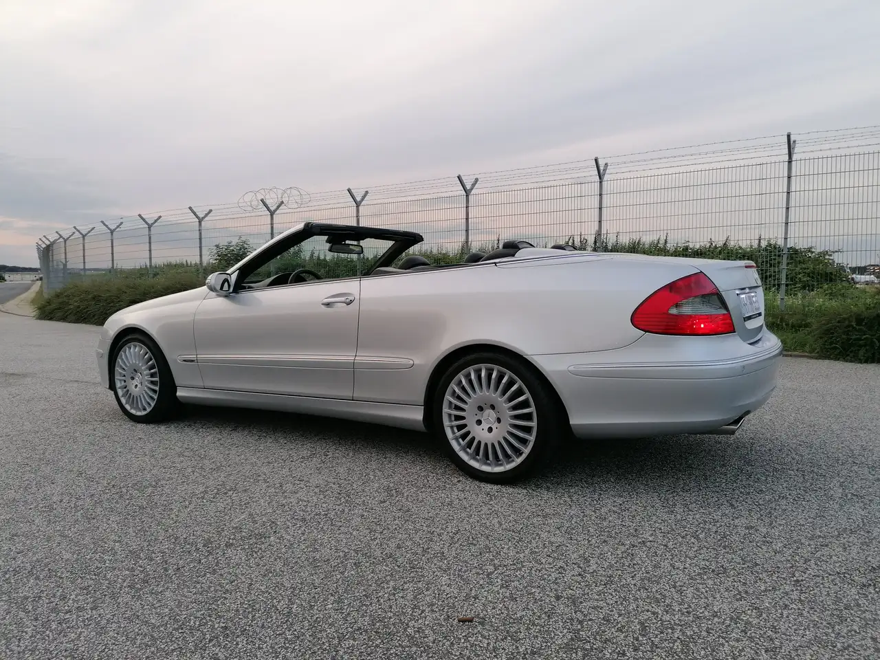 Mercedes-Benz CLK 200