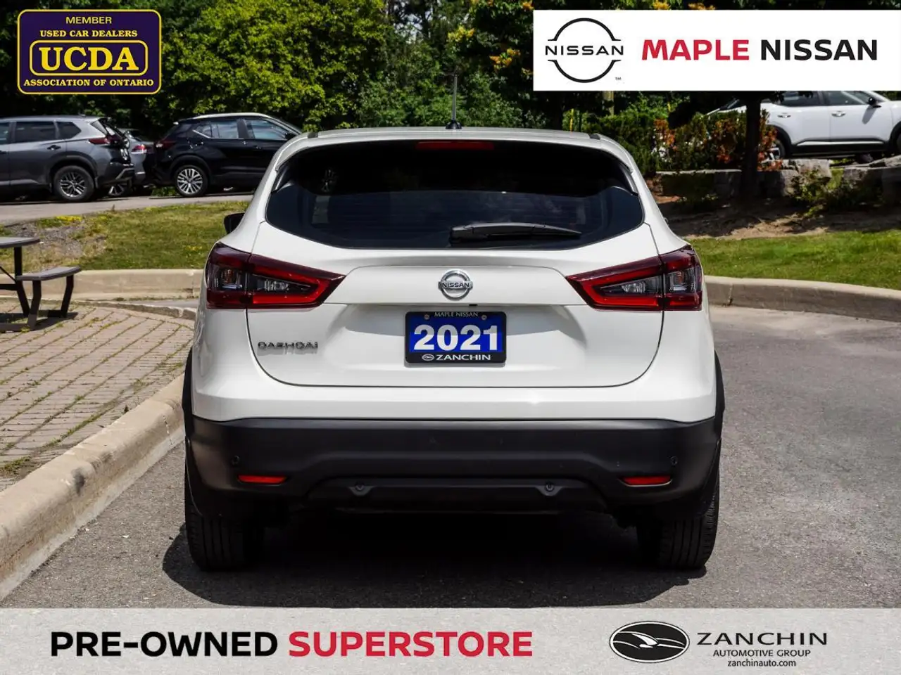 Nissan Qashqai photo Nissan Qashqai