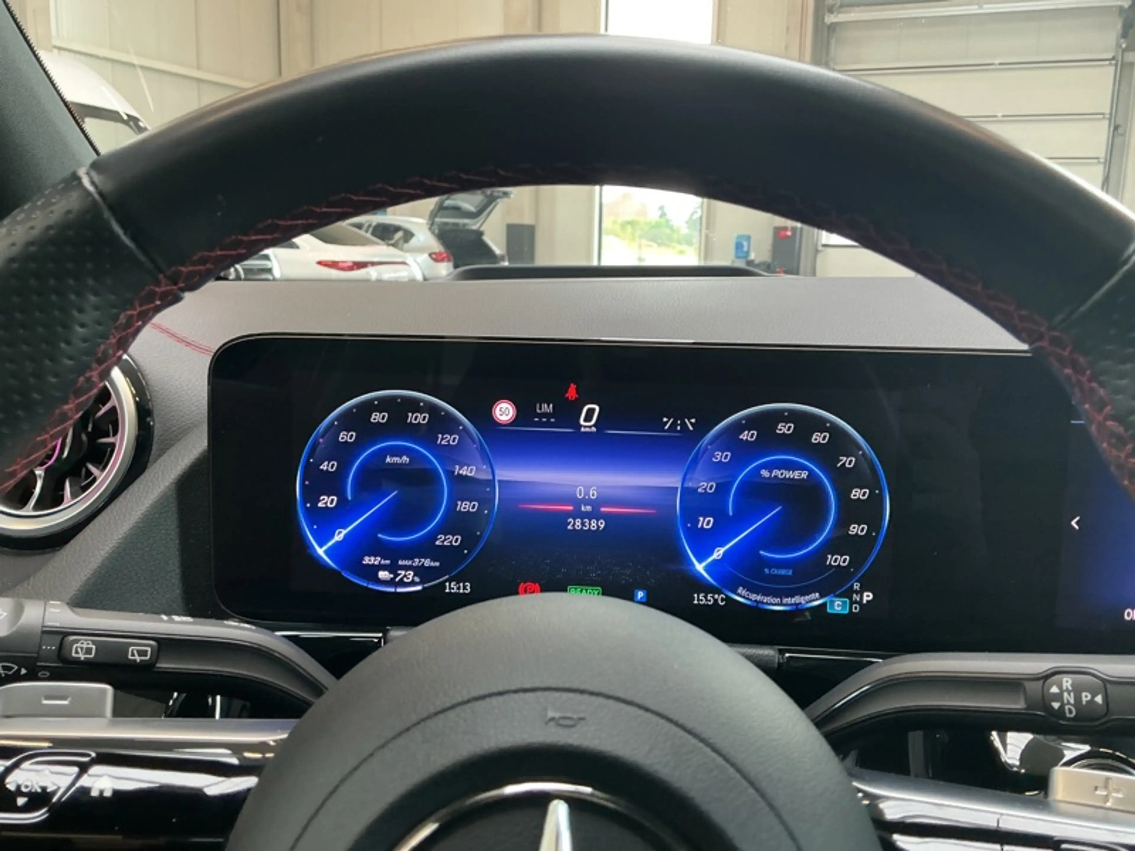 Mercedes-Benz EQA 250 + AMG Pano Attelage Burmester — photo 12