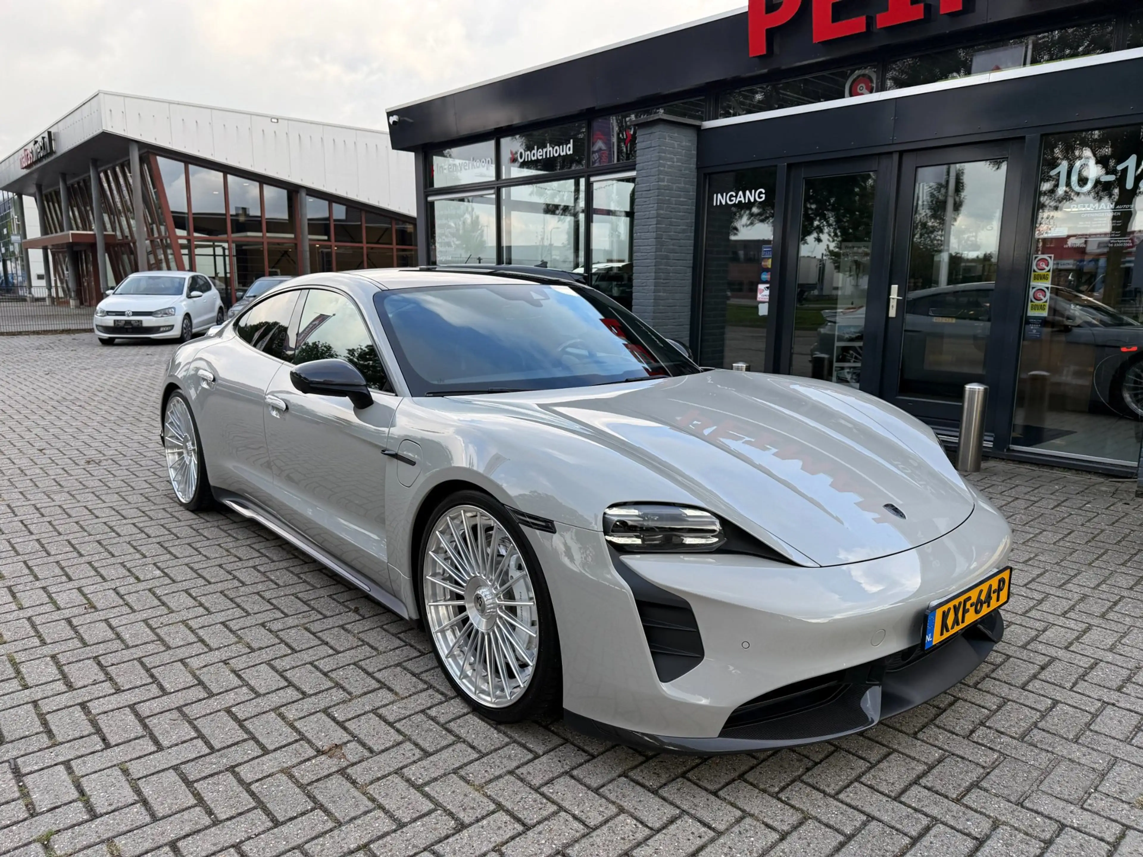 Porsche Taycan 4S Performance | Sportchrono | Panorama dak | Carb — photo 15