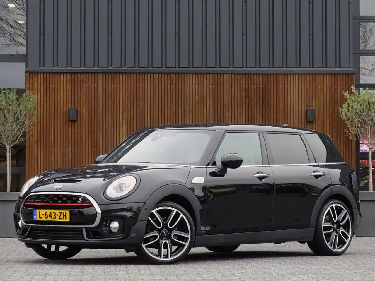 MINI Cooper S Clubman