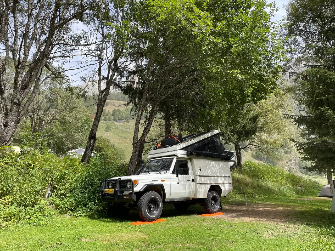 Toyota Land Cruiser HZJ 75 Innovation Campers (custom), foto 9