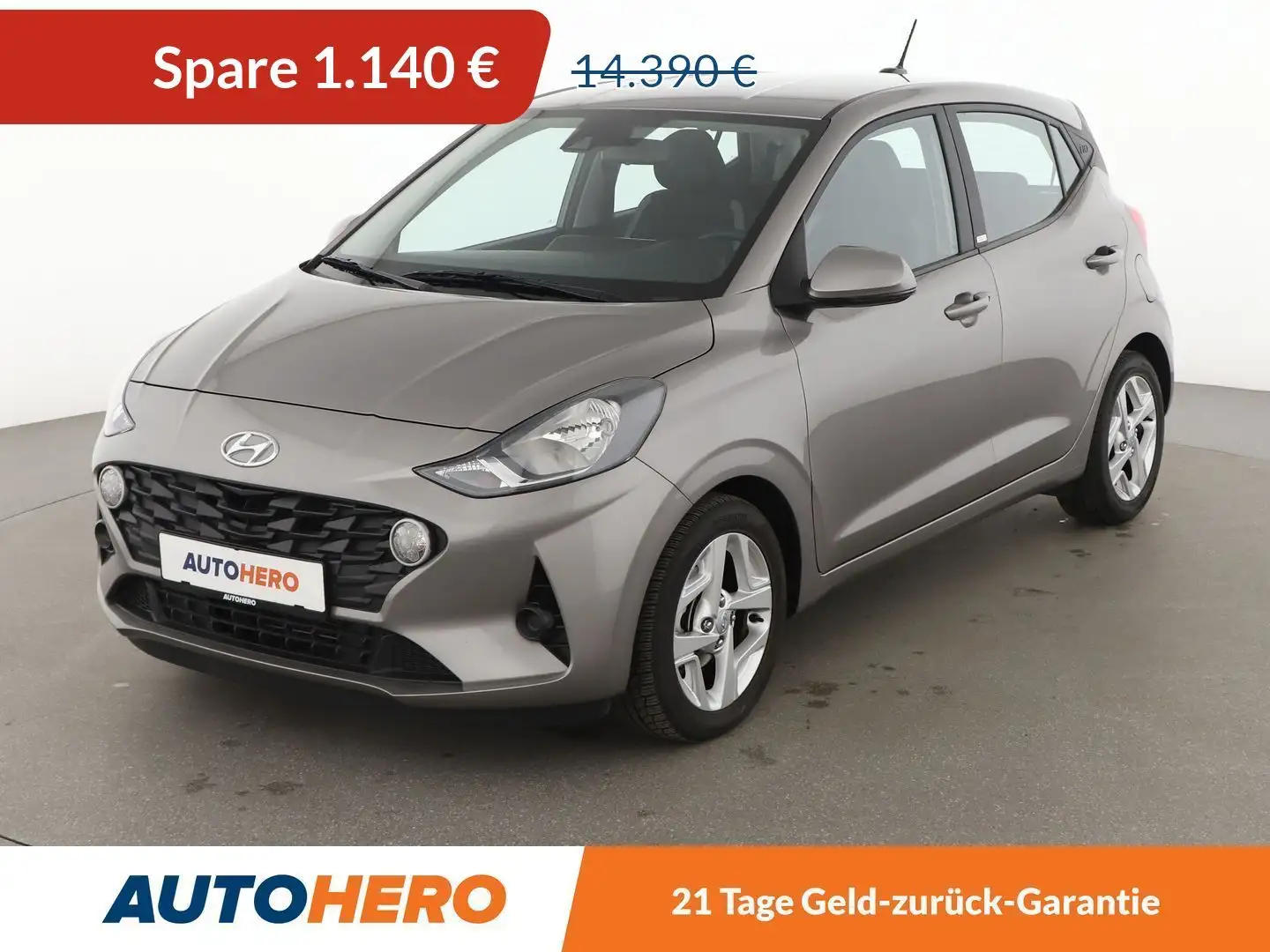 Hyundai i10 1.2 Trend Grau - 1