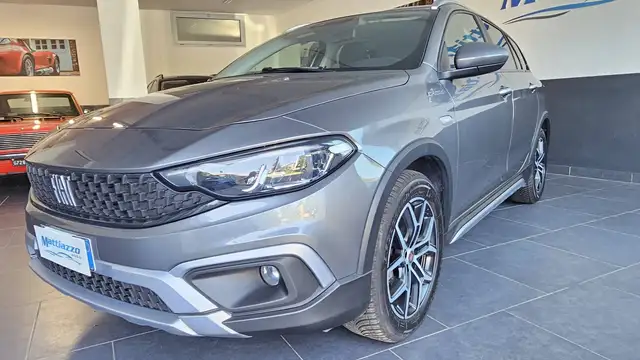 Fiat Tipo Tipo SW Cross II 2021 SW 1.5 t4 hybrid Cross 130cv dct