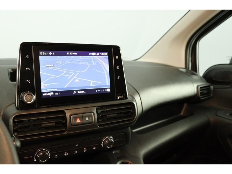Peugeot Partner L1 50Kwh 136pk Heavy Premium — photo 12