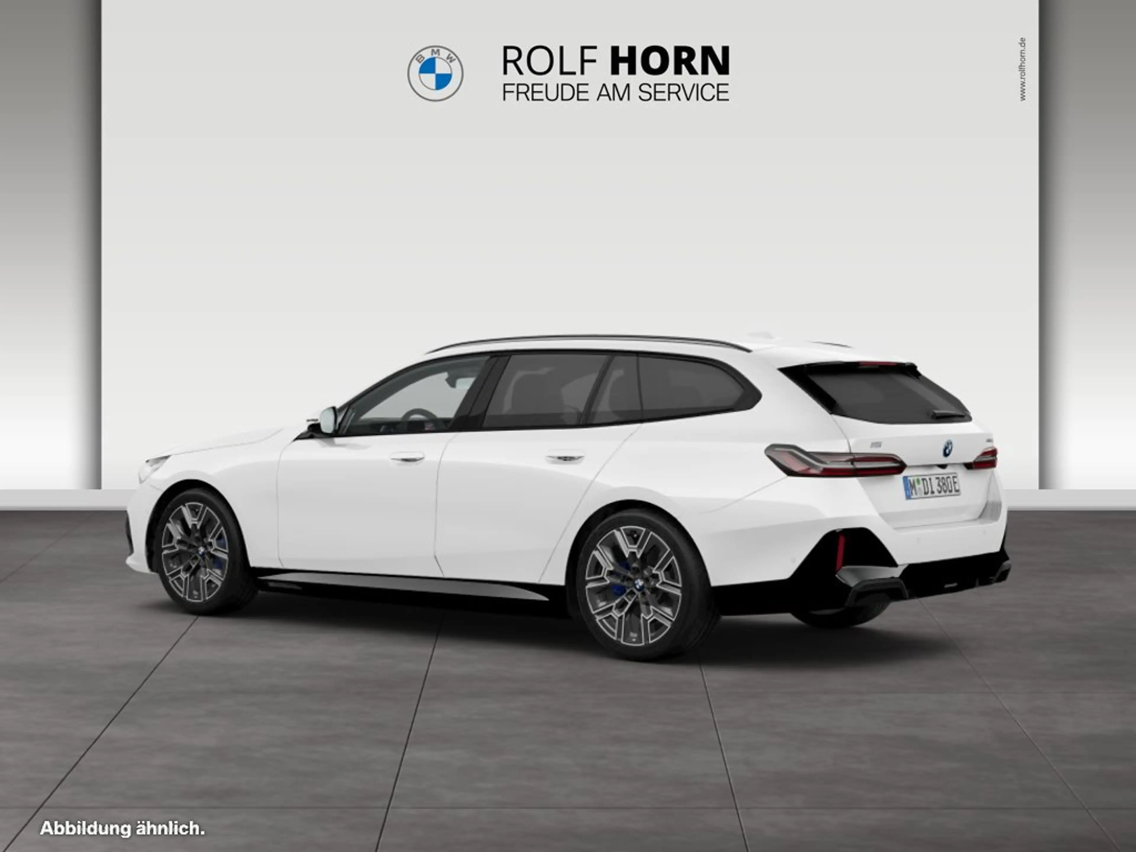 BMW i5 eDrive40 Touring — photo 7