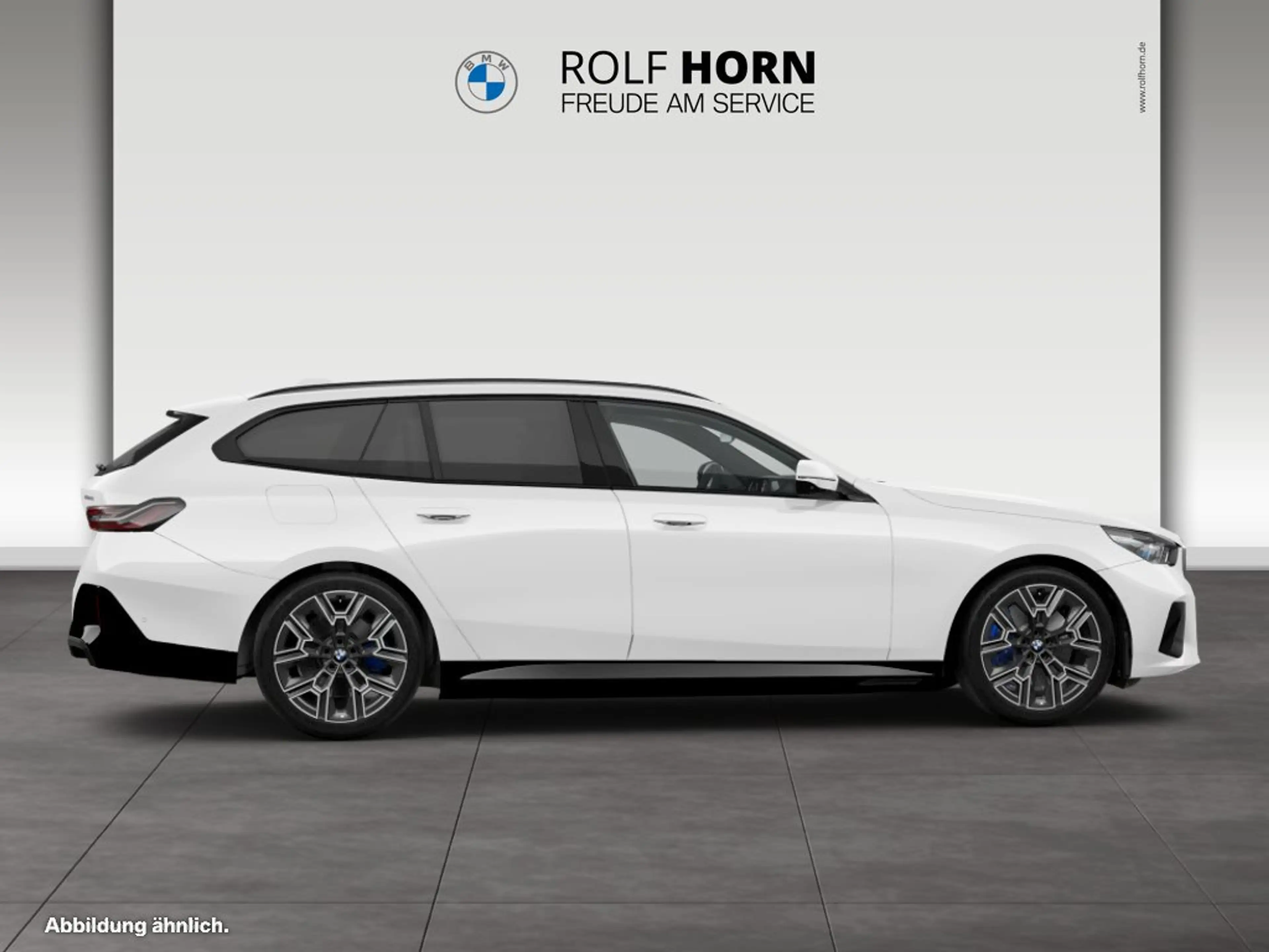 BMW i5 eDrive40 Touring — photo 9