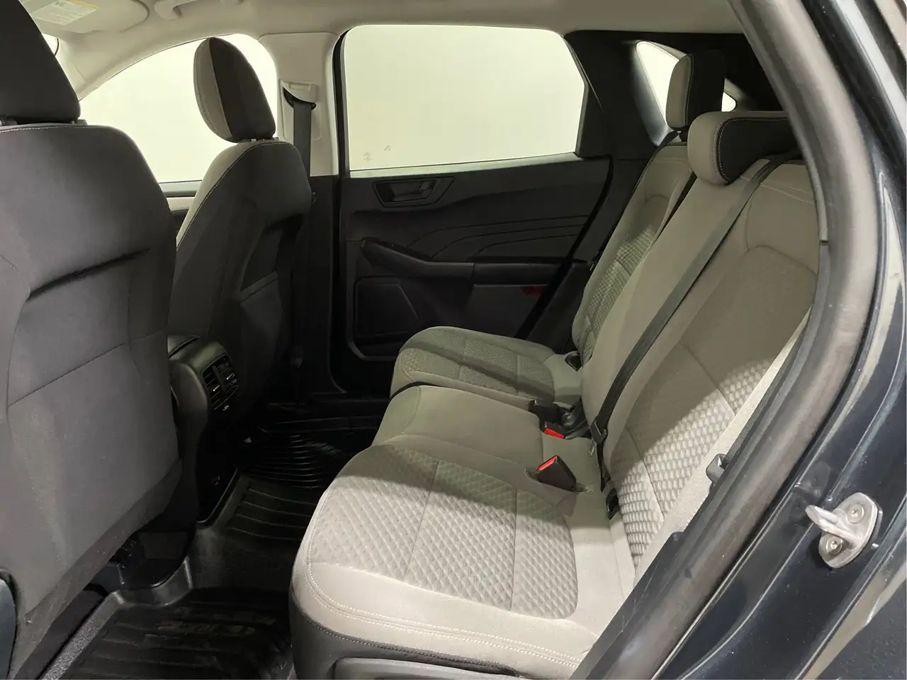 Ford Escape снимка Ford Escape