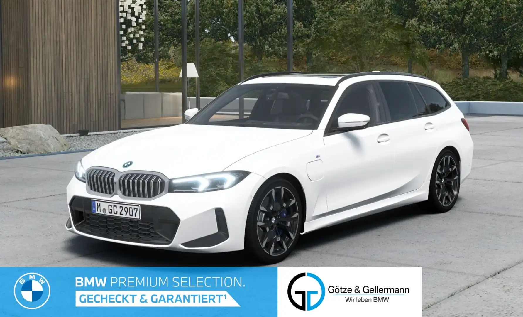 BMW 330 e xDrive Touring M Sport Pano AHK Memory 19"LM Weiß - 1