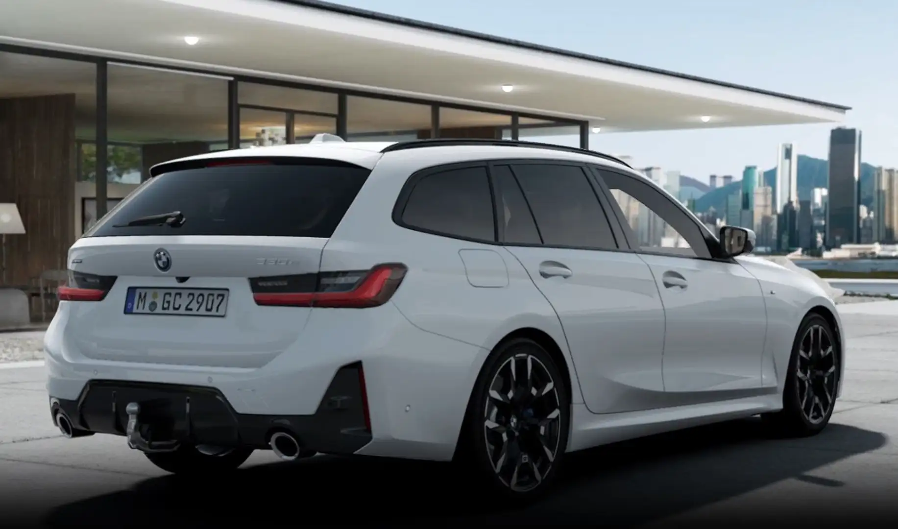 BMW 330 e xDrive Touring M Sport Pano AHK Memory 19"LM Weiß - 2