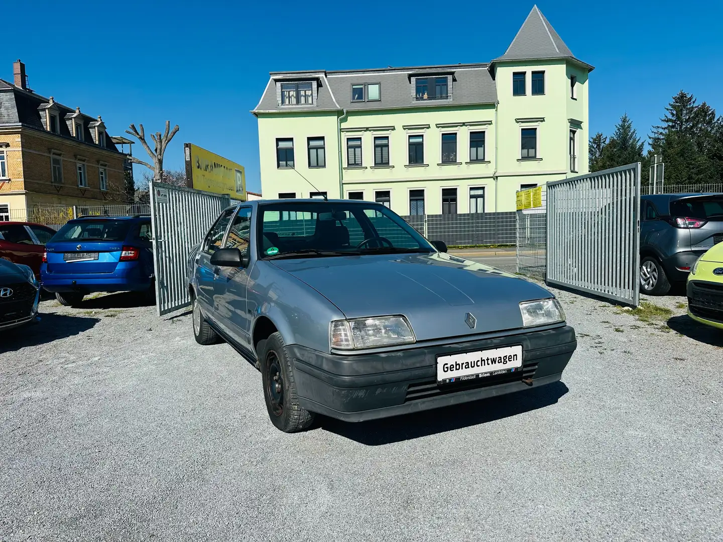 Renault R 19 1.4 RL Chamade GTS ERSTE HAND 137000 KM Blau - 1