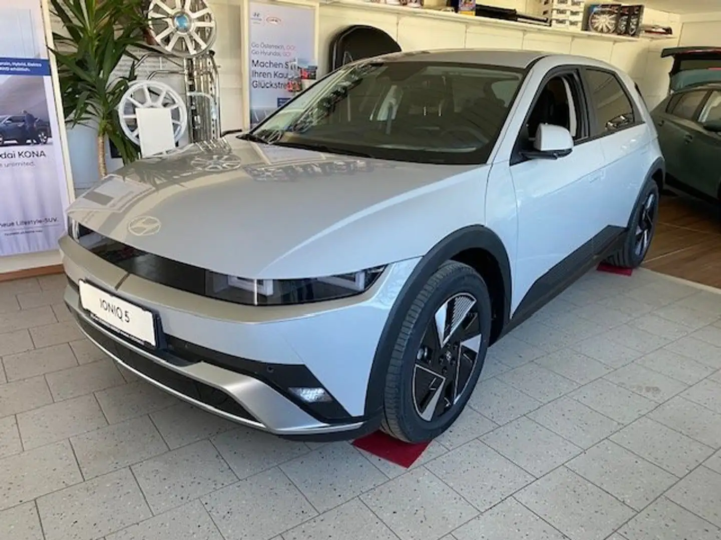 Hyundai IONIQ 5 IONIQ 5 GO 84kWh 2WD Gris - 2