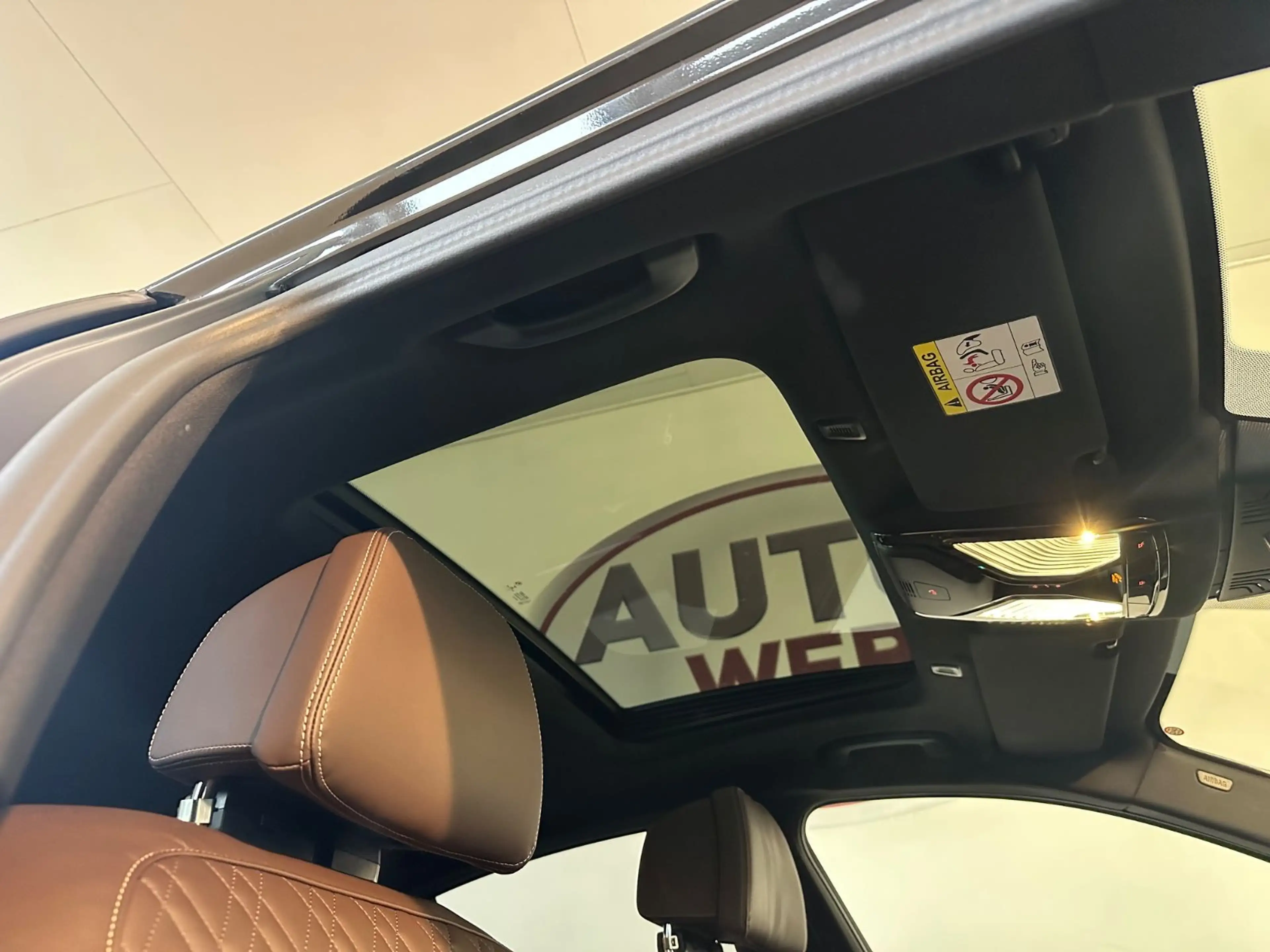 BMW 550 I A X DRIVE*LEDER*NAVI*GSD*HEAD UP*STDHZ*LED — photo 14