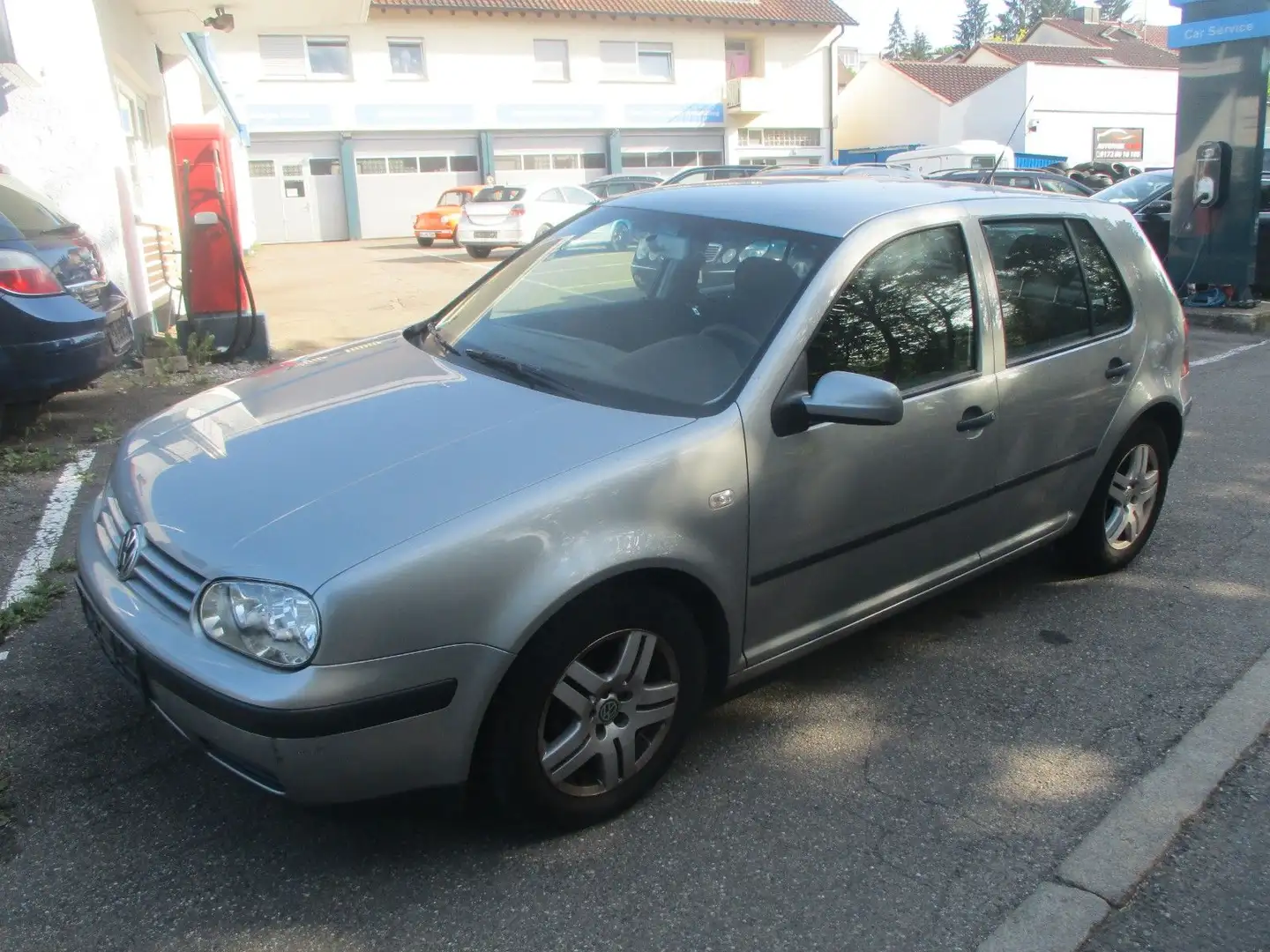 Volkswagen Golf 1.4 Special**KLIMA**ALU**TÜV-AU-NEU Grau - 2