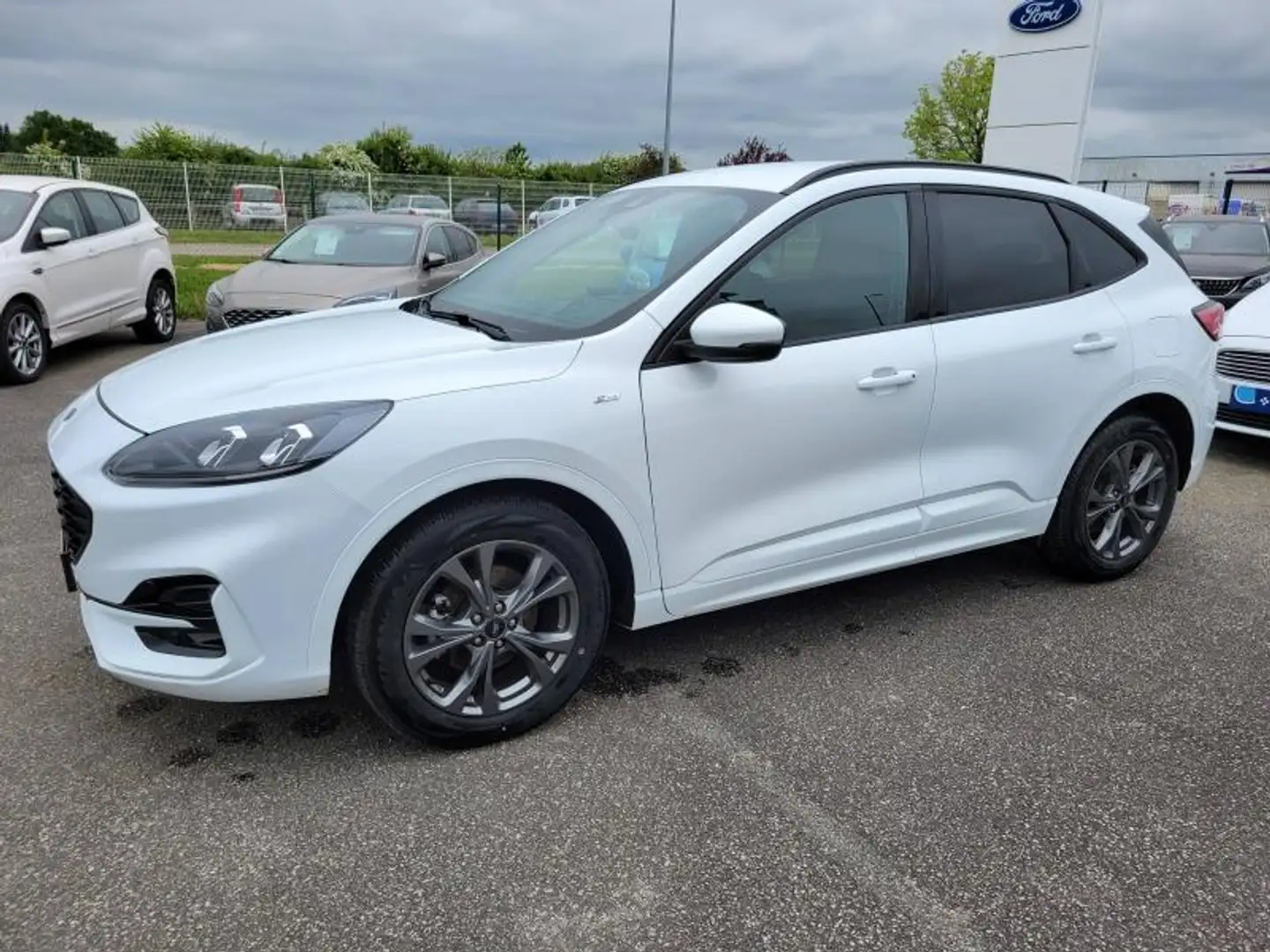 Ford Kuga 2.5 Duratec 190ch FHEV E85 ST-Line BVA Bleu - 2