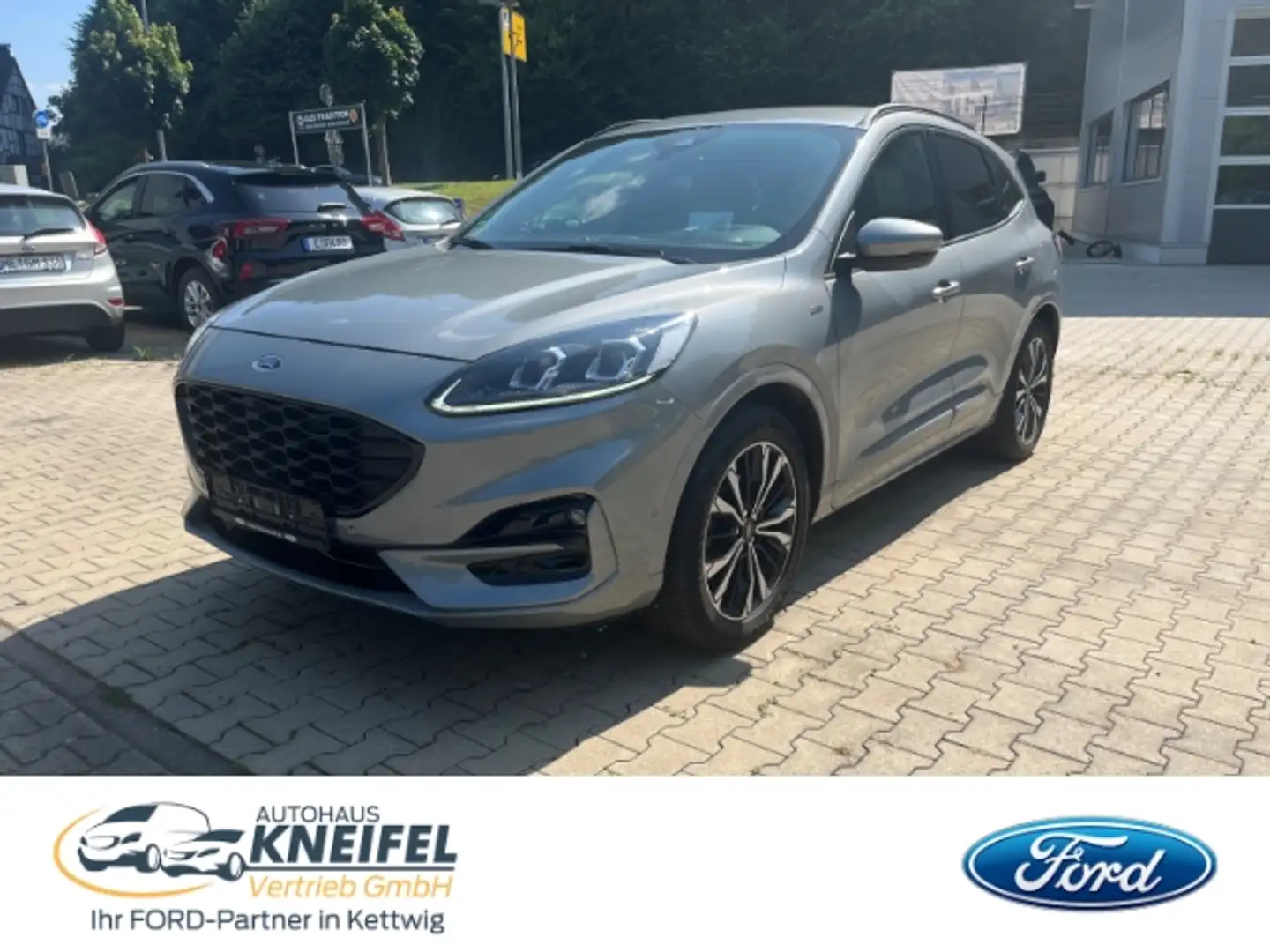Ford Kuga ST-Line X Allrad Rückfahrkamera Winterpaket Elektr Argent - 1