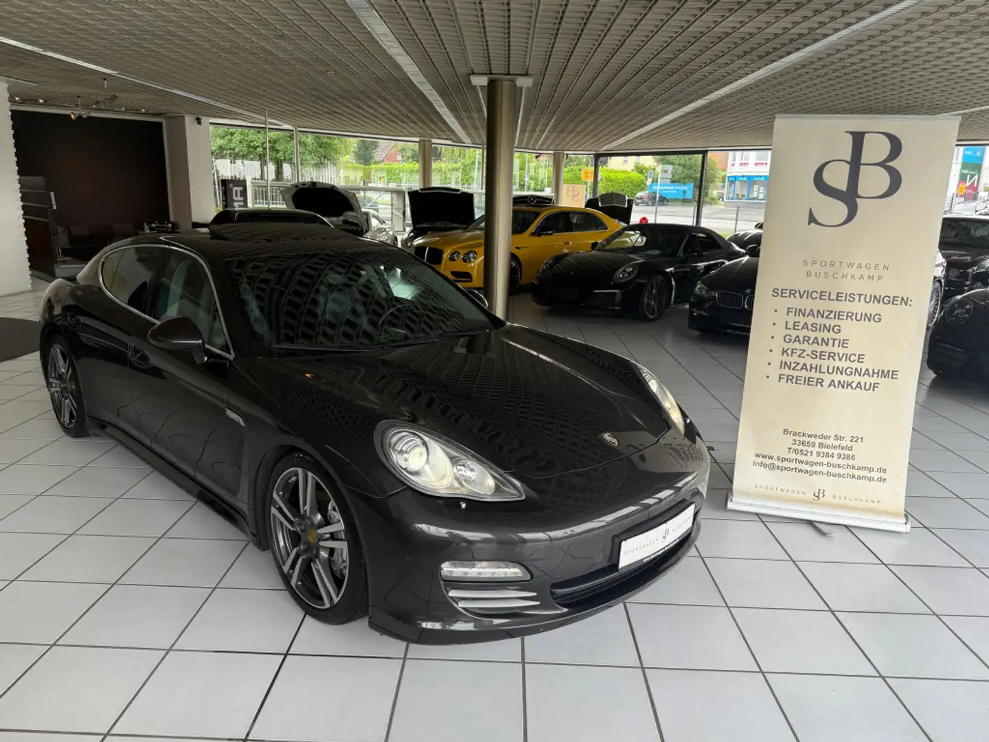 Porsche Panamera 4S S-DACH BI-XENON 20LM MEMORY PDC Grijs - 1