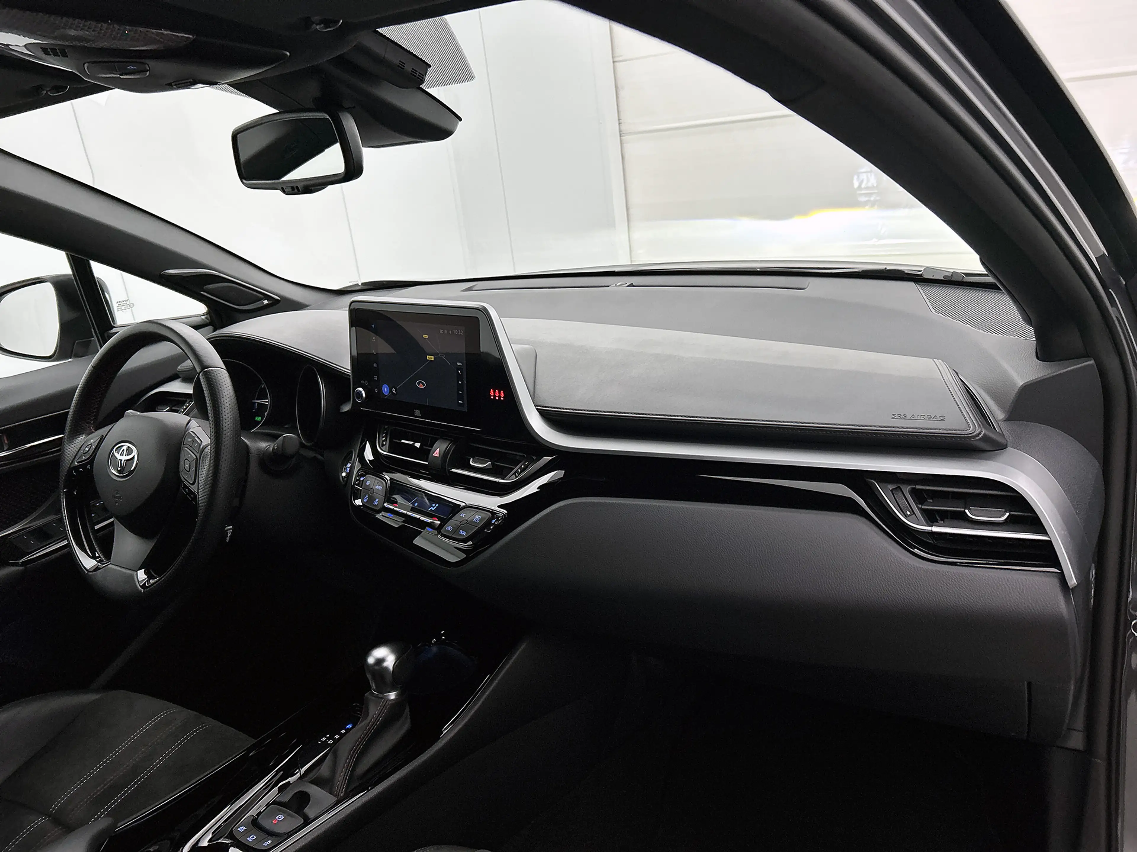 Toyota C-HR 2.0 Hybrid GR-Sport | JBL | Dodehoek detectie | El — photo 6