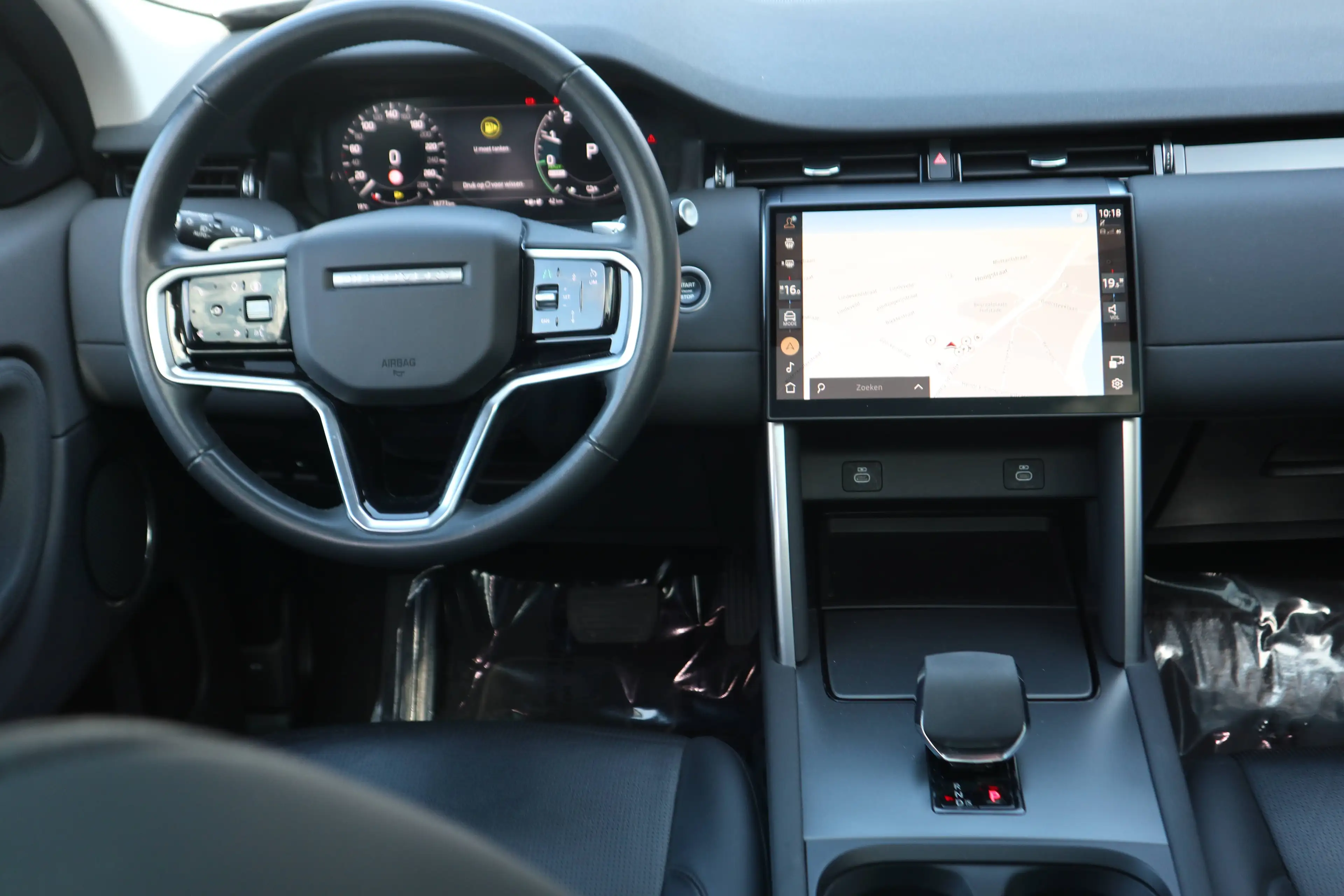 Land Rover Discovery Sport PHEV/P300e S/4X4 /1 eig /Leder/Panodak/Camera/elektr Trekh/historiek landrover ! — photo 11