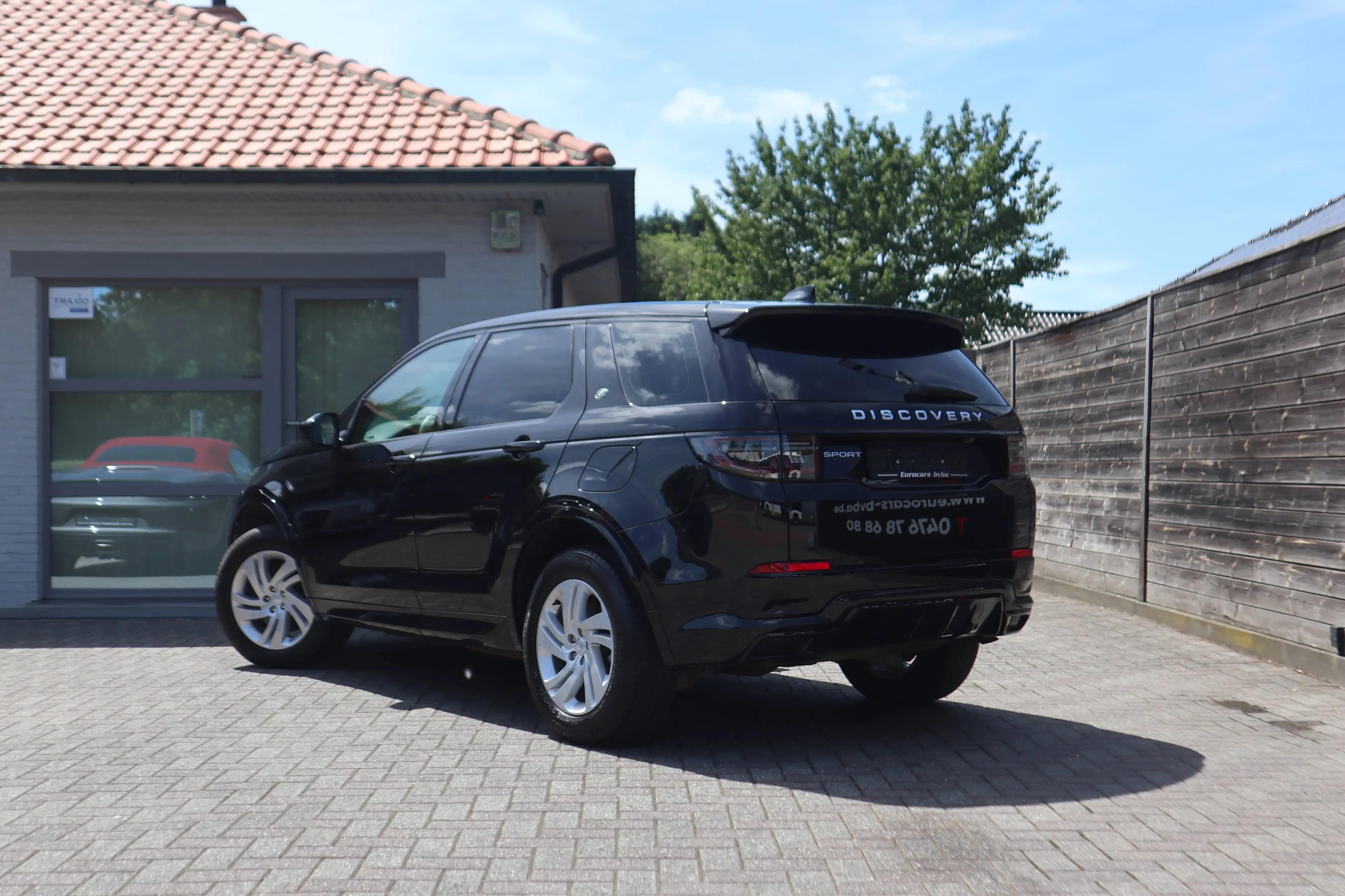 Land Rover Discovery Sport PHEV/P300e S/4X4 /1 eig /Leder/Panodak/Camera/elektr Trekh/historiek landrover ! — photo 6