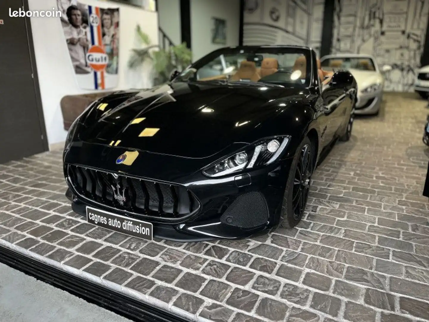 Maserati GranCabrio 4.7 460CH SPORT Schwarz - 1