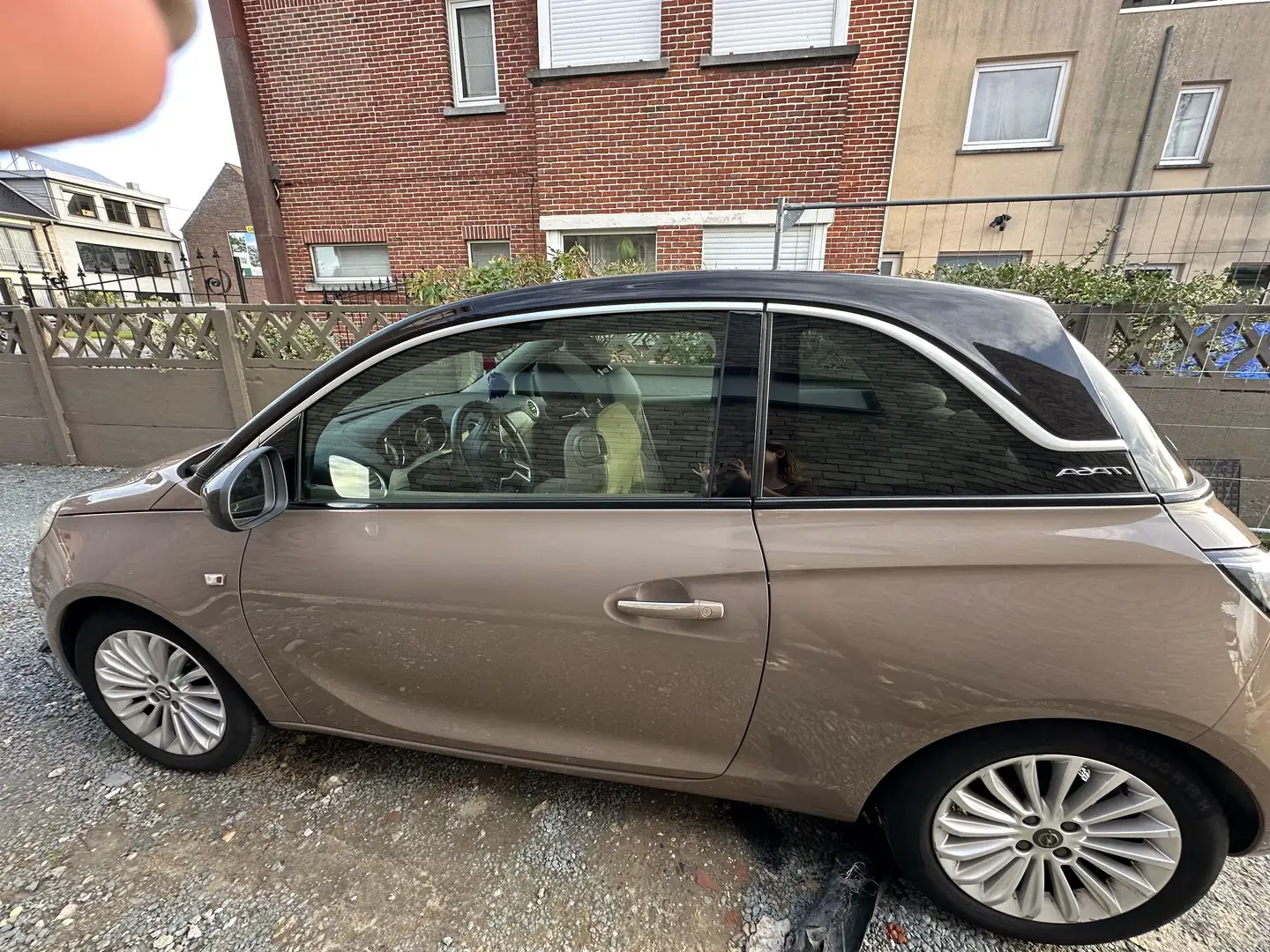 Opel Adam 1.2 Glam - 2