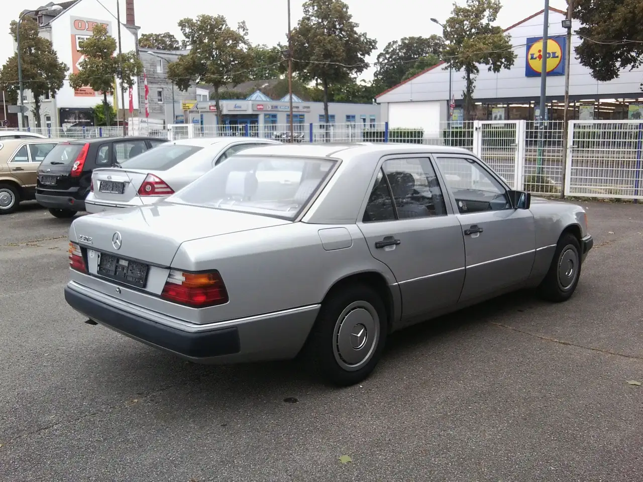 Mercedes-Benz E 230 E -Klasse Lim. Automatik, foto 5