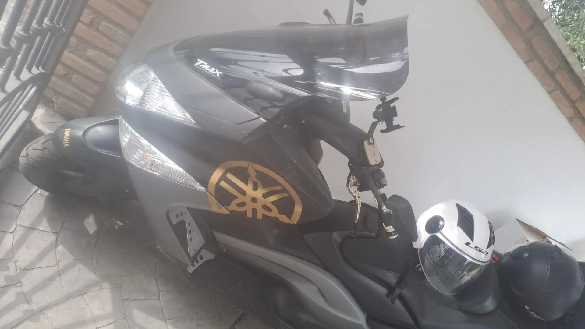 Yamaha TMAX 500 Gris - 2