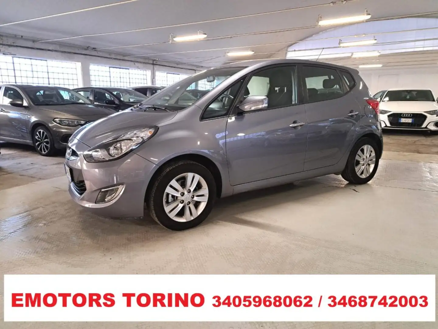 Hyundai iX20 1.4 90 CV Comfort Gris - 1