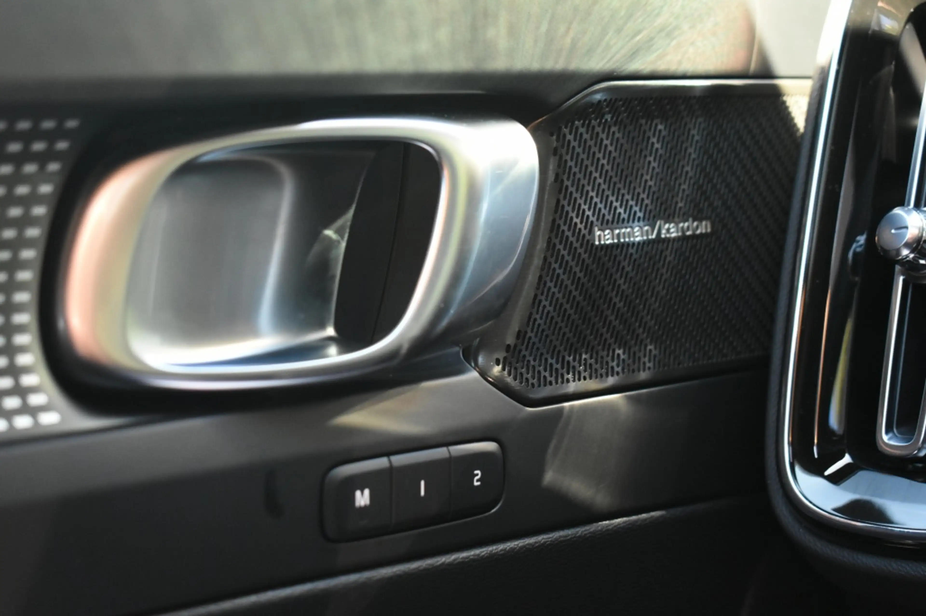 Volvo EX40 Twin Performance Ultra Black Edition 442Pk/82kWh | — photo 36