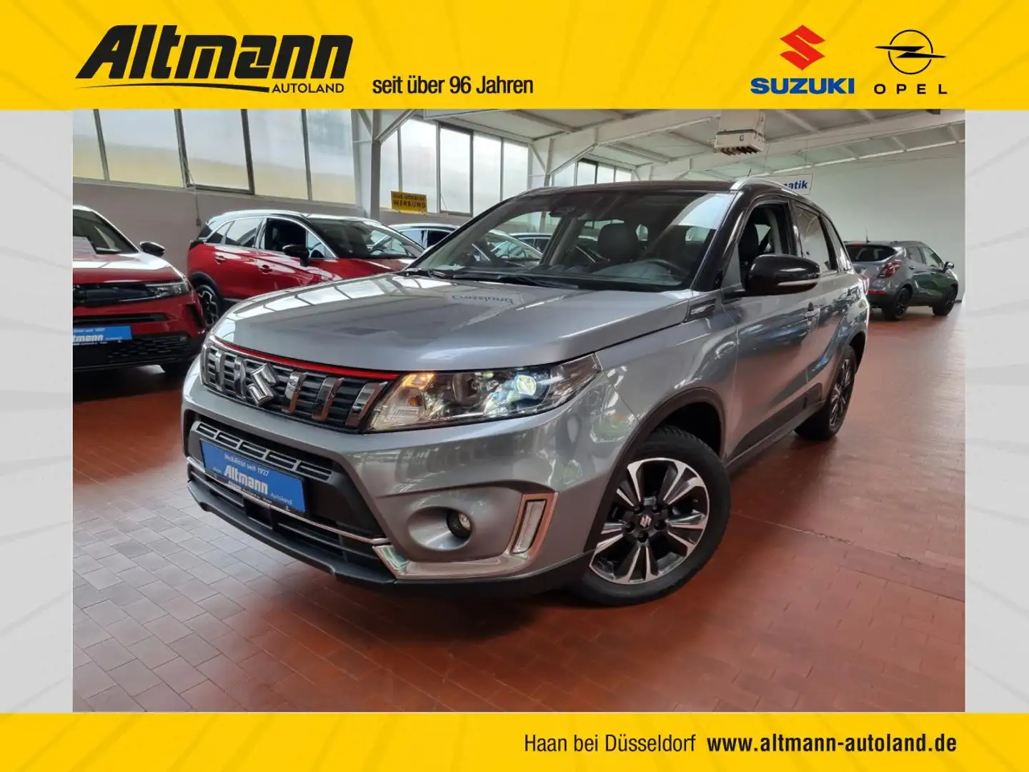 Suzuki Vitara 1.4 Comfort+ 4x4 Pano Alu Schutzleisten Grijs - 1