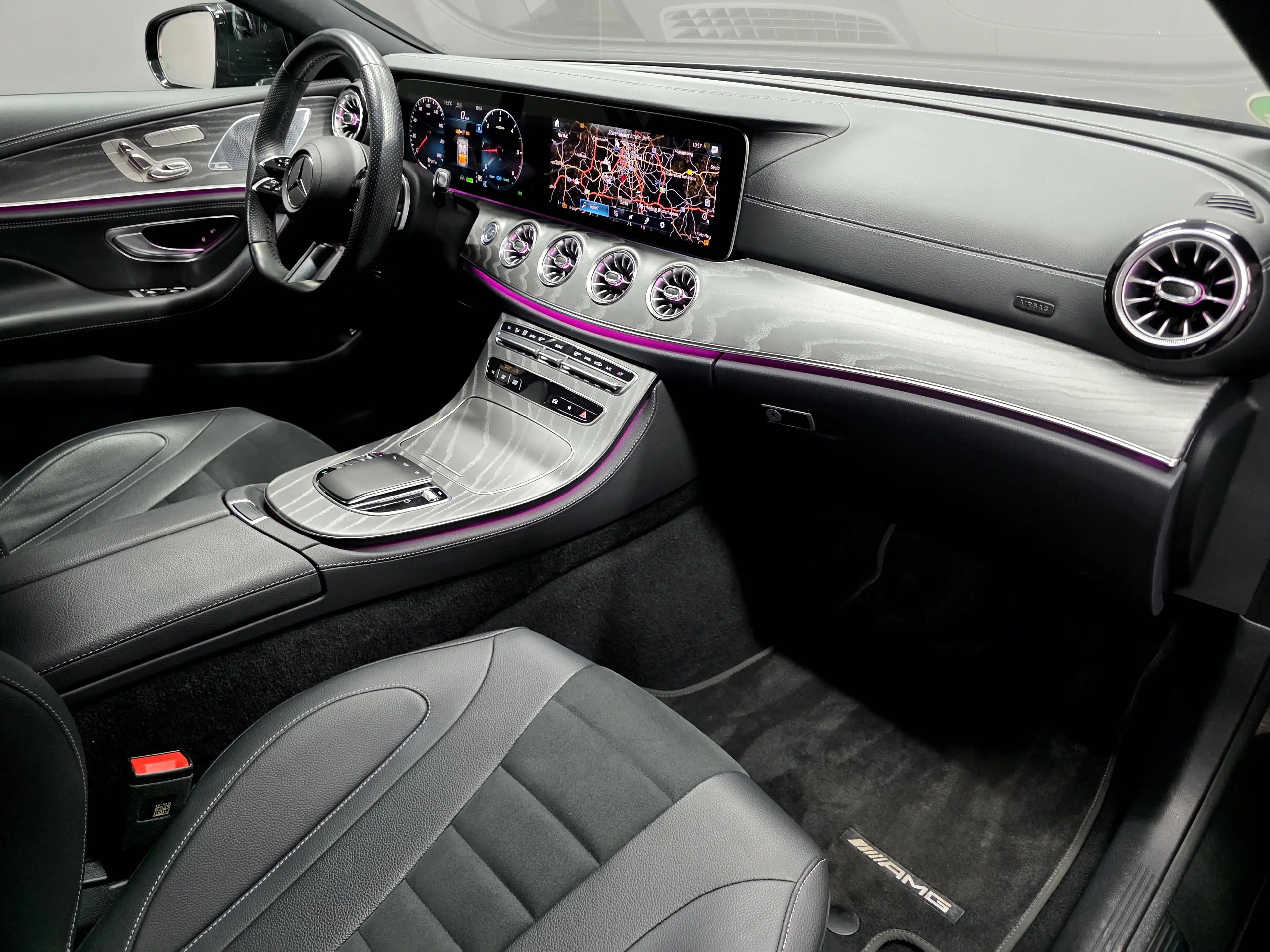 Mercedes-Benz CLS 300 300 d 4Matic, AMG LINE, HEAD UP, DISTRONIC, — photo 11