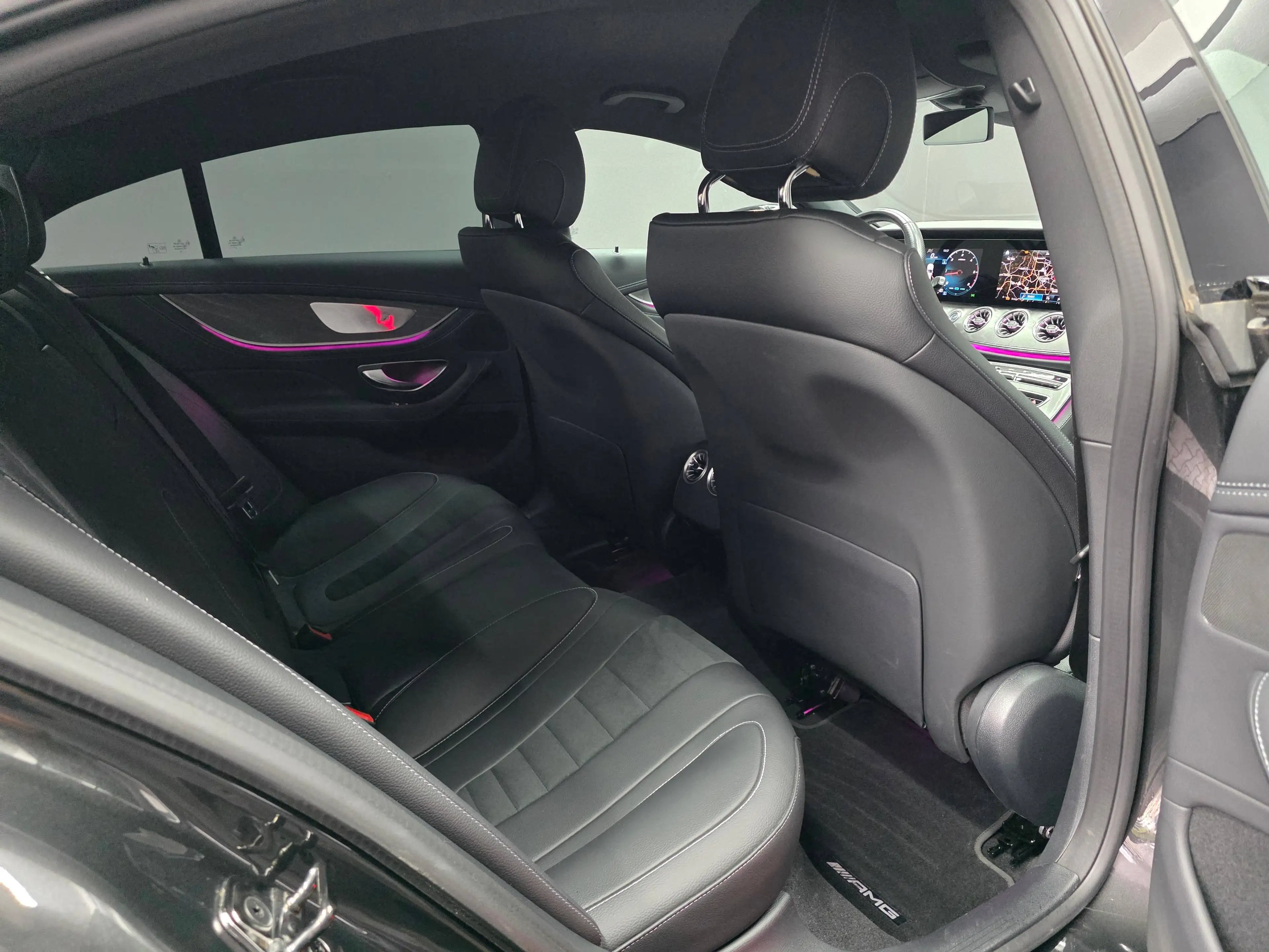 Mercedes-Benz CLS 300 300 d 4Matic, AMG LINE, HEAD UP, DISTRONIC, — photo 13