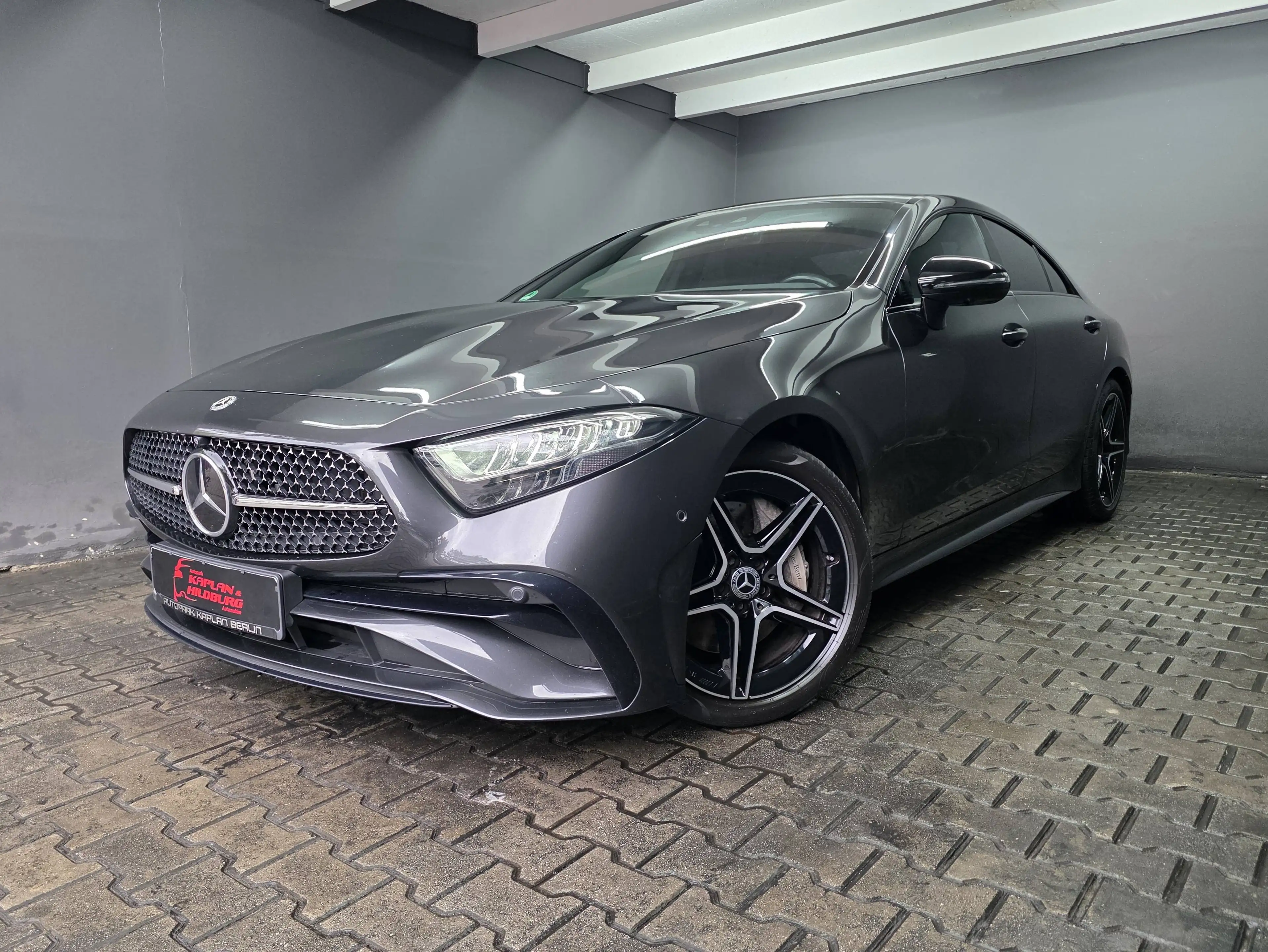 Mercedes-Benz CLS 300 300 d 4Matic, AMG LINE, HEAD UP, DISTRONIC,
