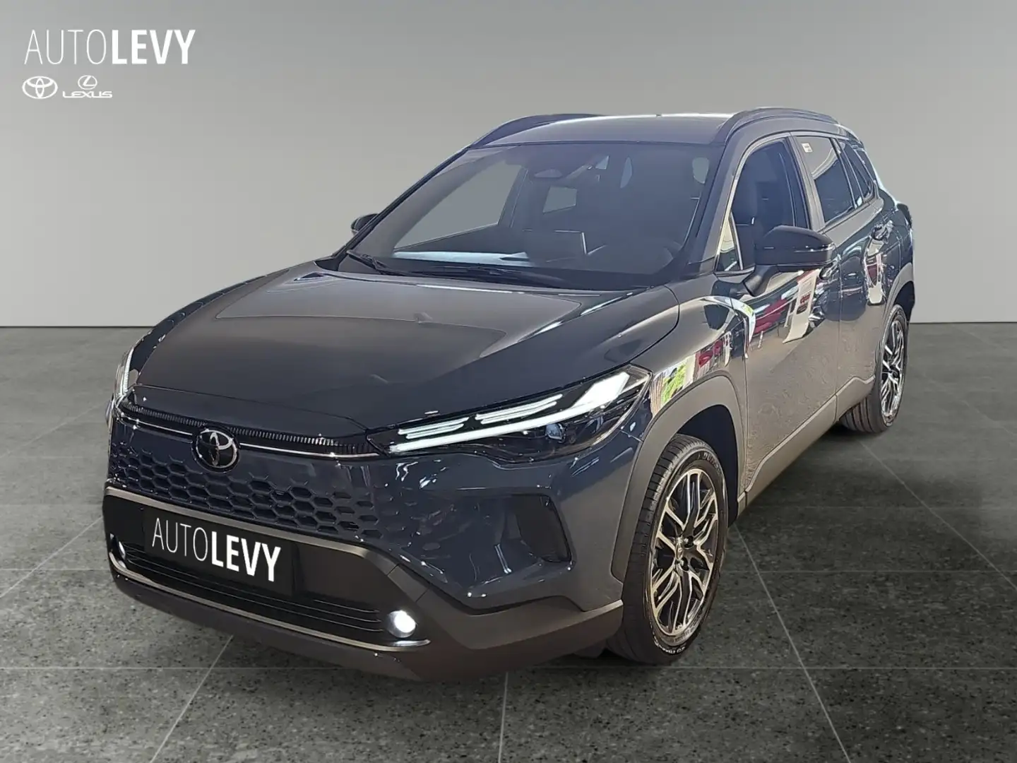 Toyota Corolla Cross 1,8 Teamplayer *Neues Modell* 1,99% Gris - 2