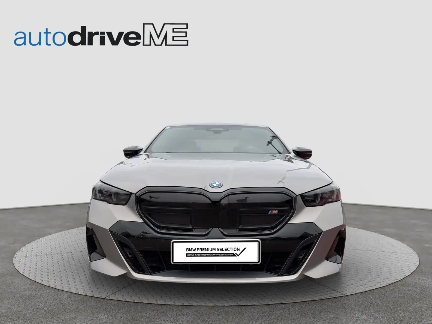 BMW i5 xDrive M60 Grau - 2