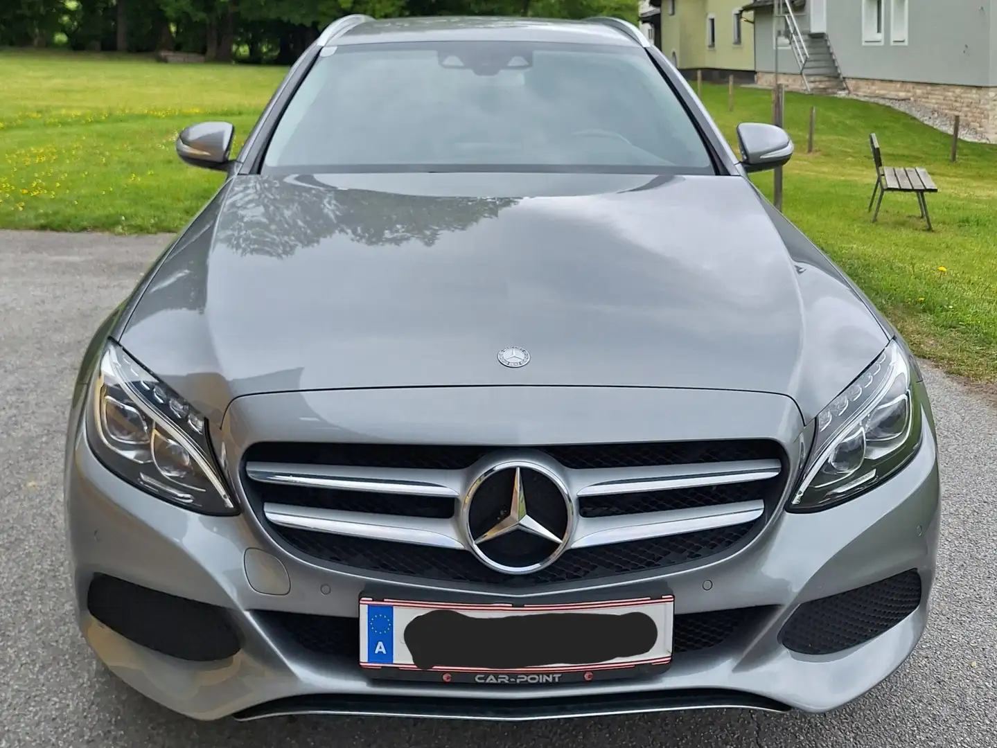 Mercedes-Benz C 180 C 180 T A-Edition A-Edition Grau - 2