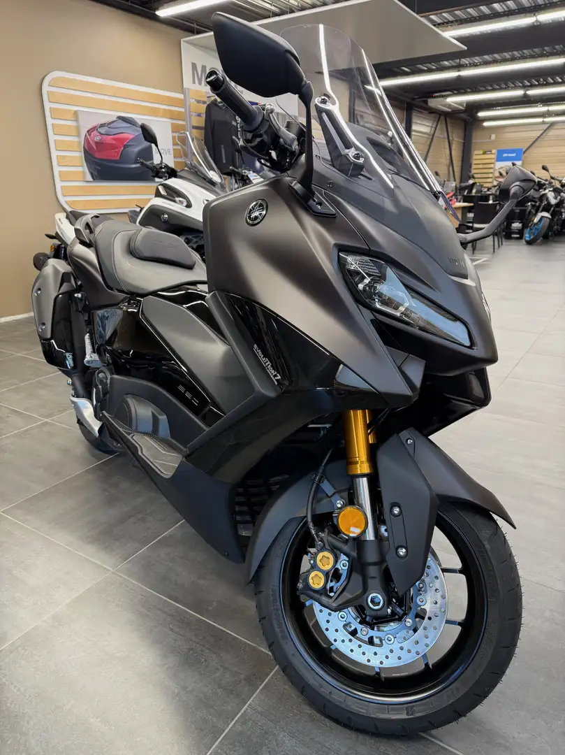 Yamaha TMAX 560 - 1