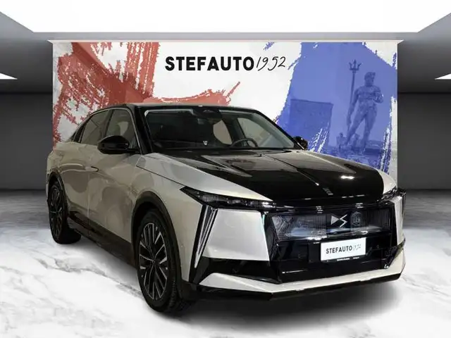 DS Automobiles DS 9 N 8 Etoile fwd