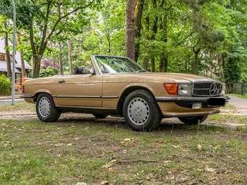 560 SL