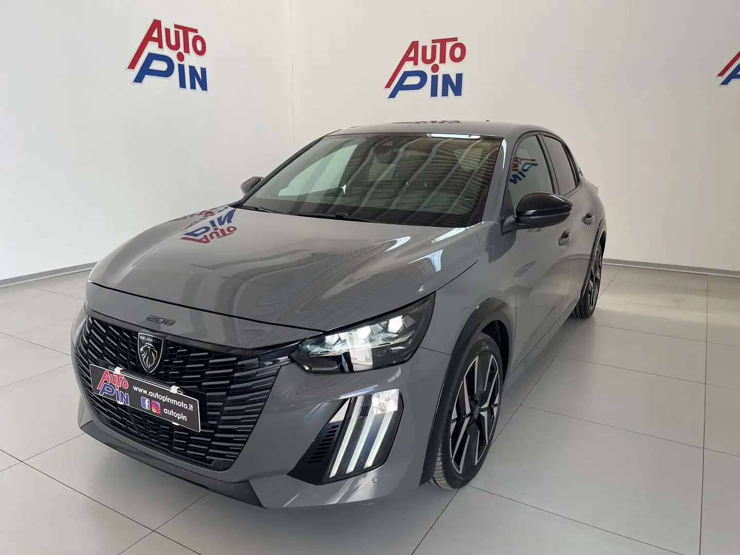 Peugeot 208 PureTech 100 Stop&Start 5 porte GT - 1
