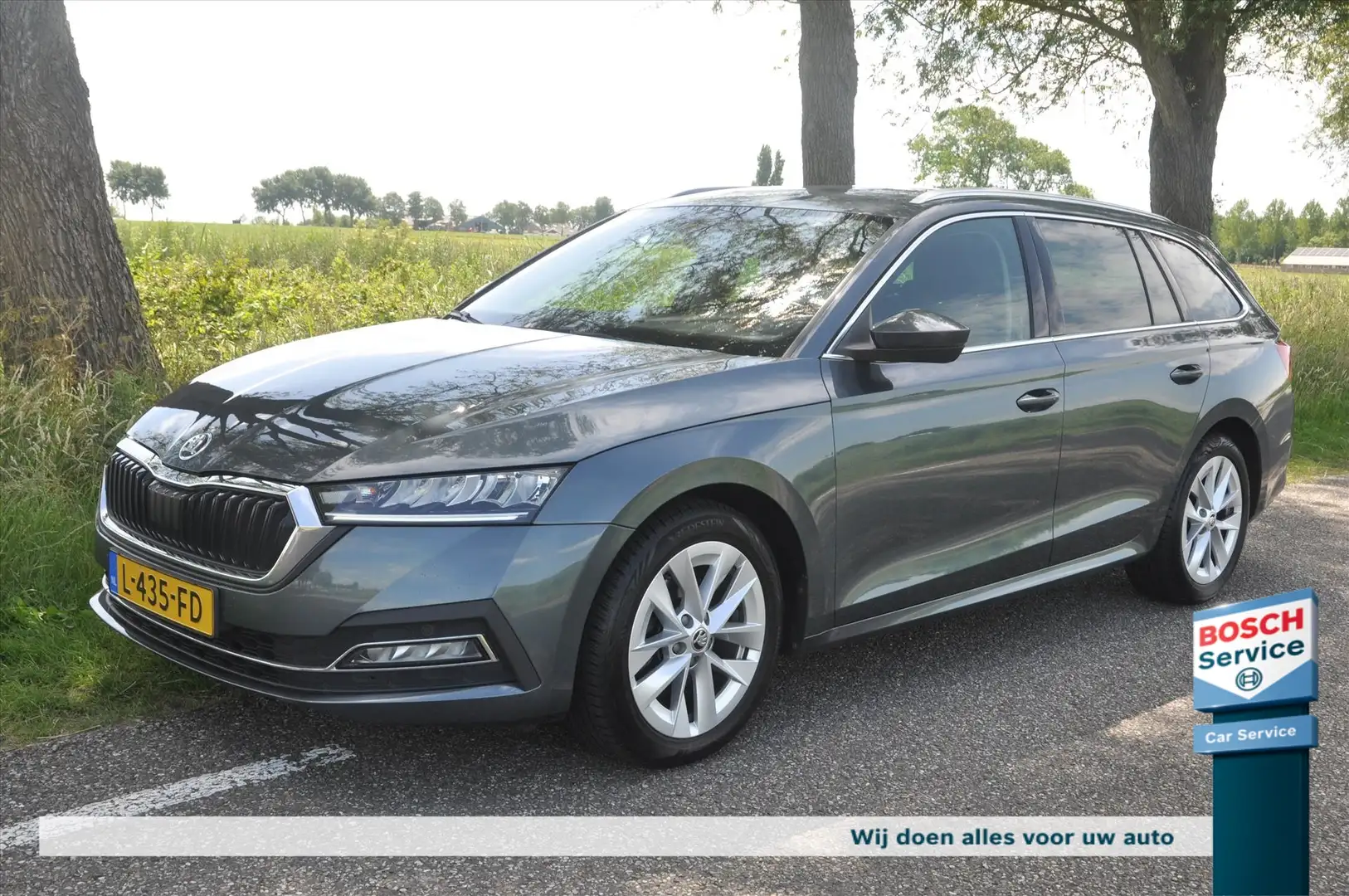 Skoda Octavia Combi 1.0 TSI 110pk Gris - 1